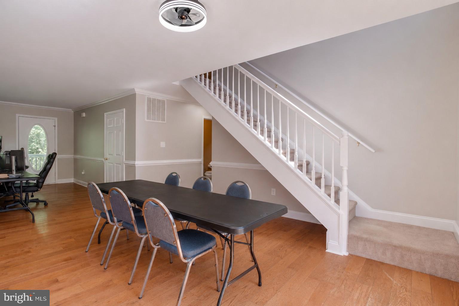 YATES - Residential