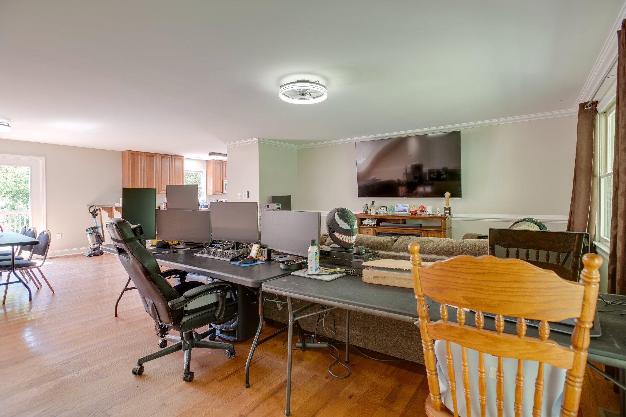 YATES - Residential