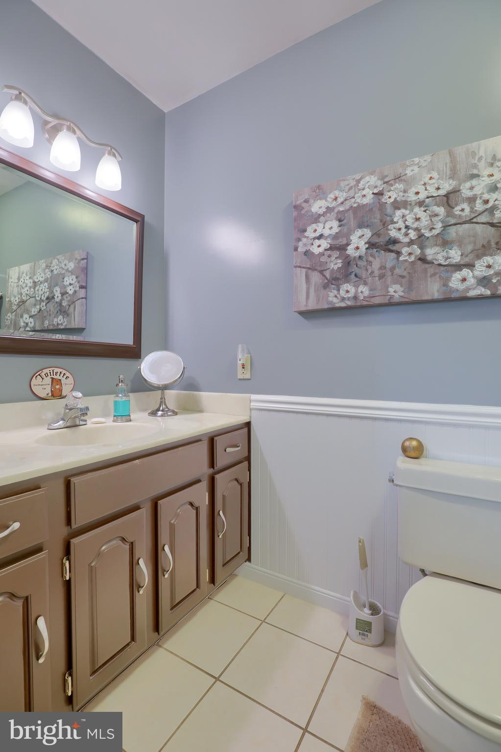 SUNSET LANE - Residential