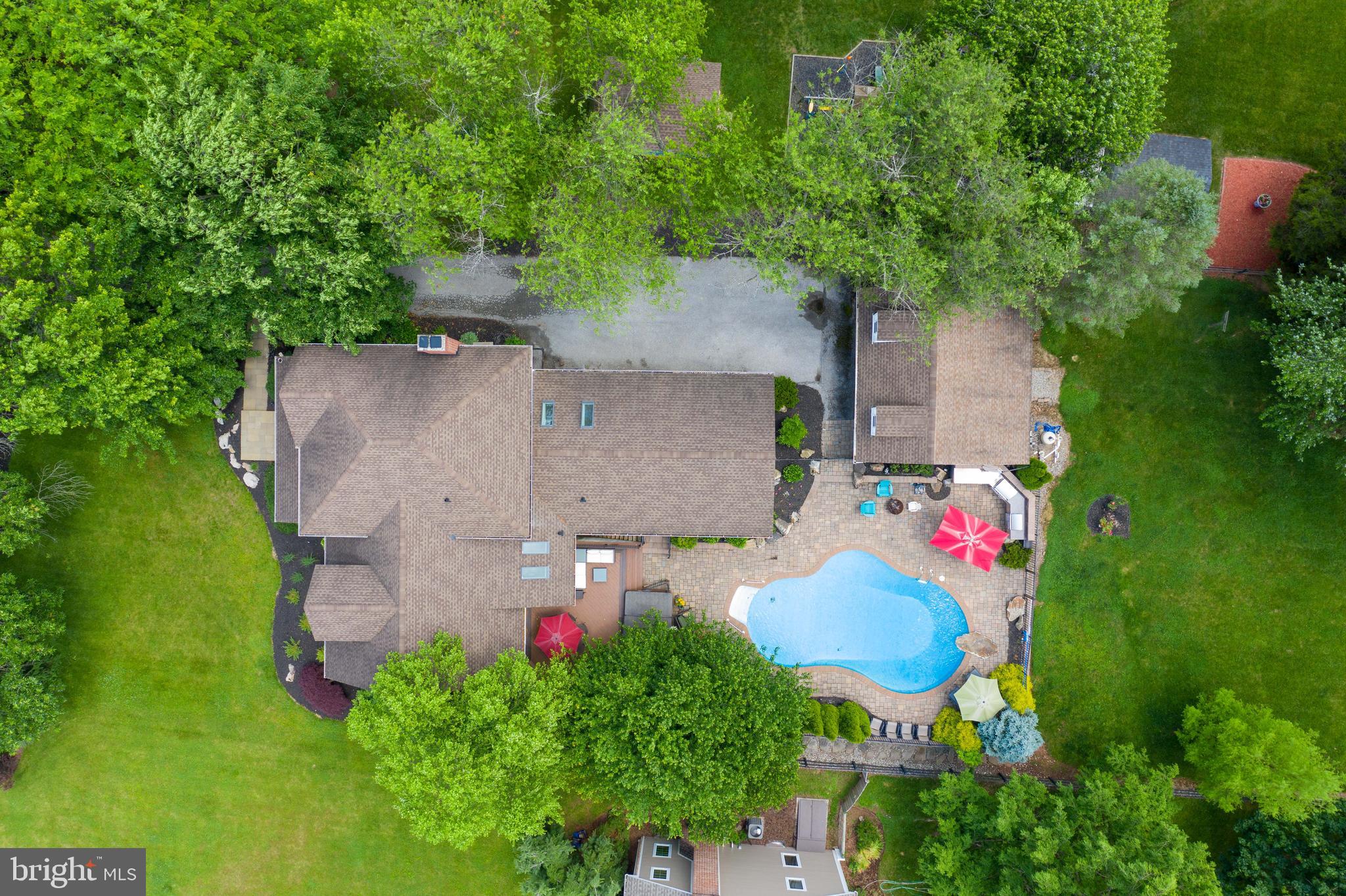 SUNSET LANE - Residential