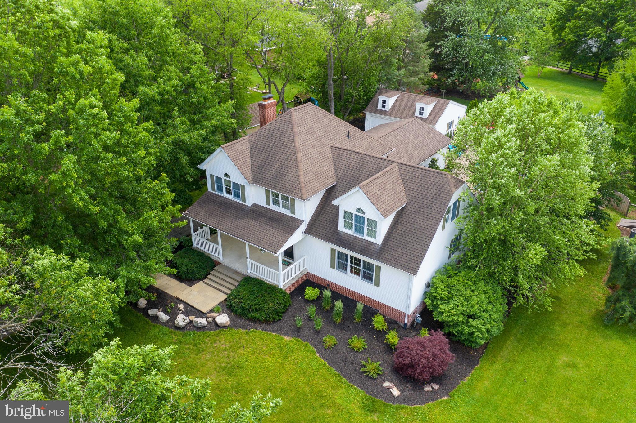 SUNSET LANE - Residential