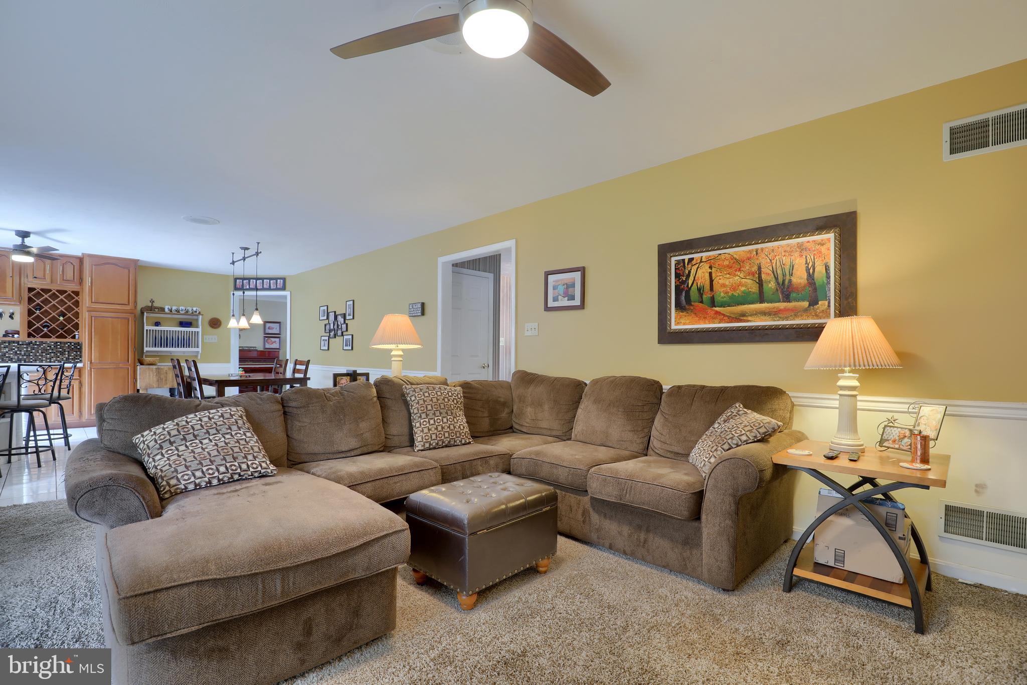 SUNSET LANE - Residential