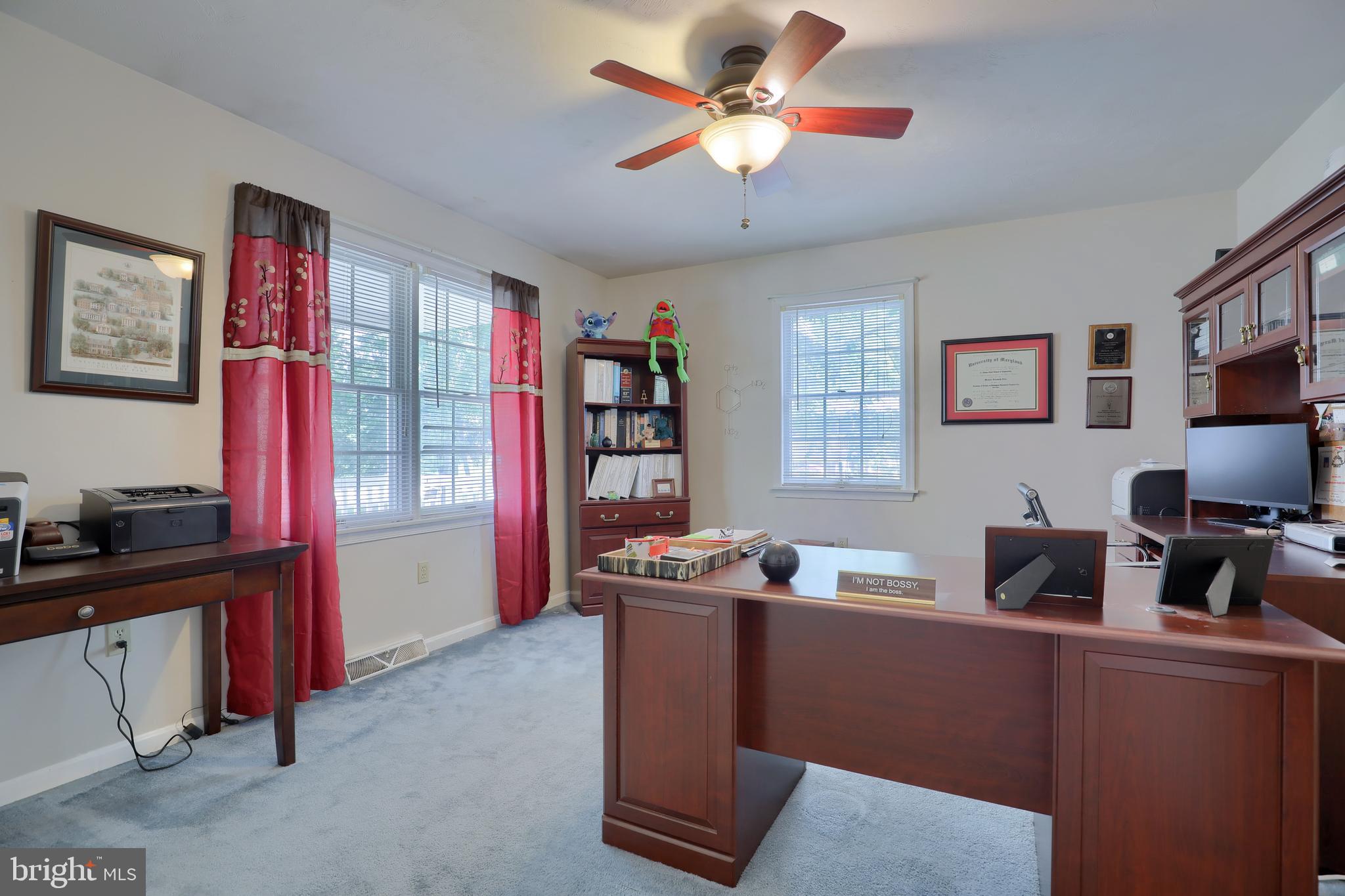 SUNSET LANE - Residential