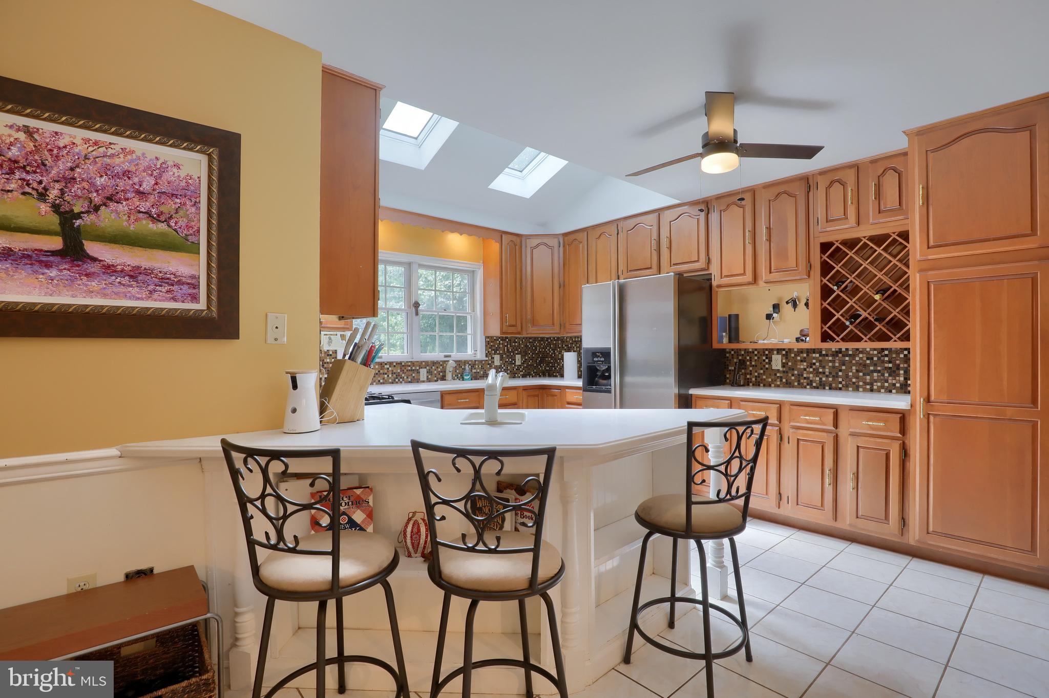 SUNSET LANE - Residential