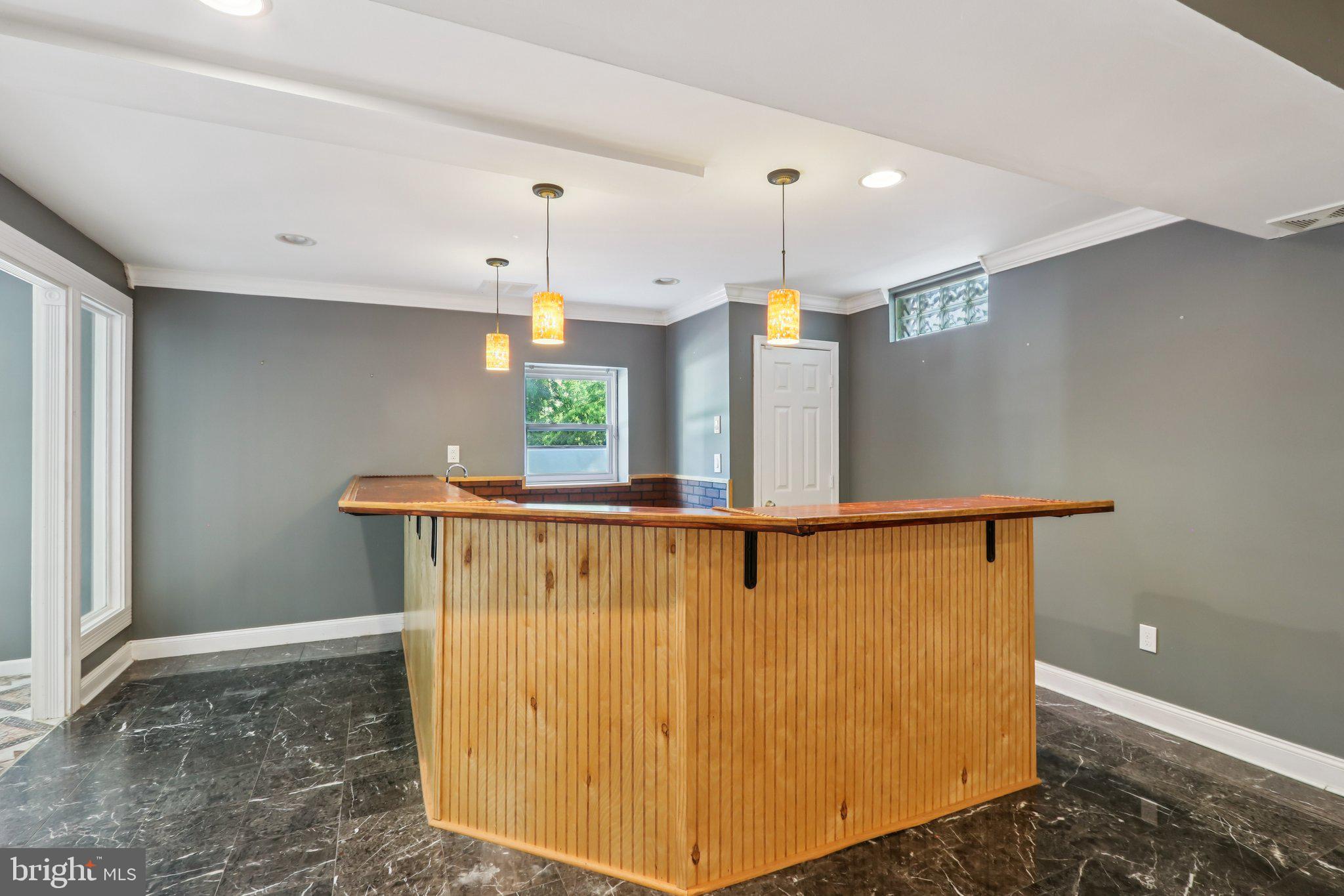 MONTGOMERY LEA - Residential