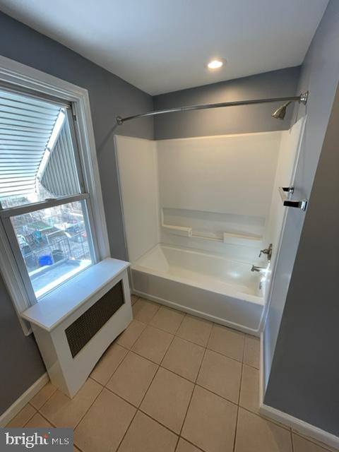 PORT RICHMOND - Residential Lease