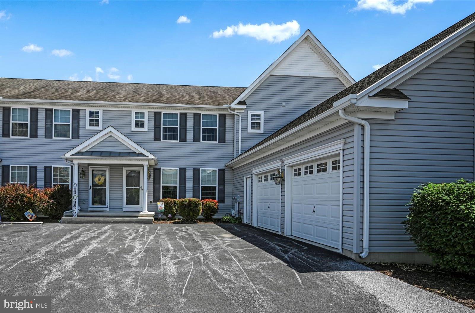 BOW CREEK - Residential