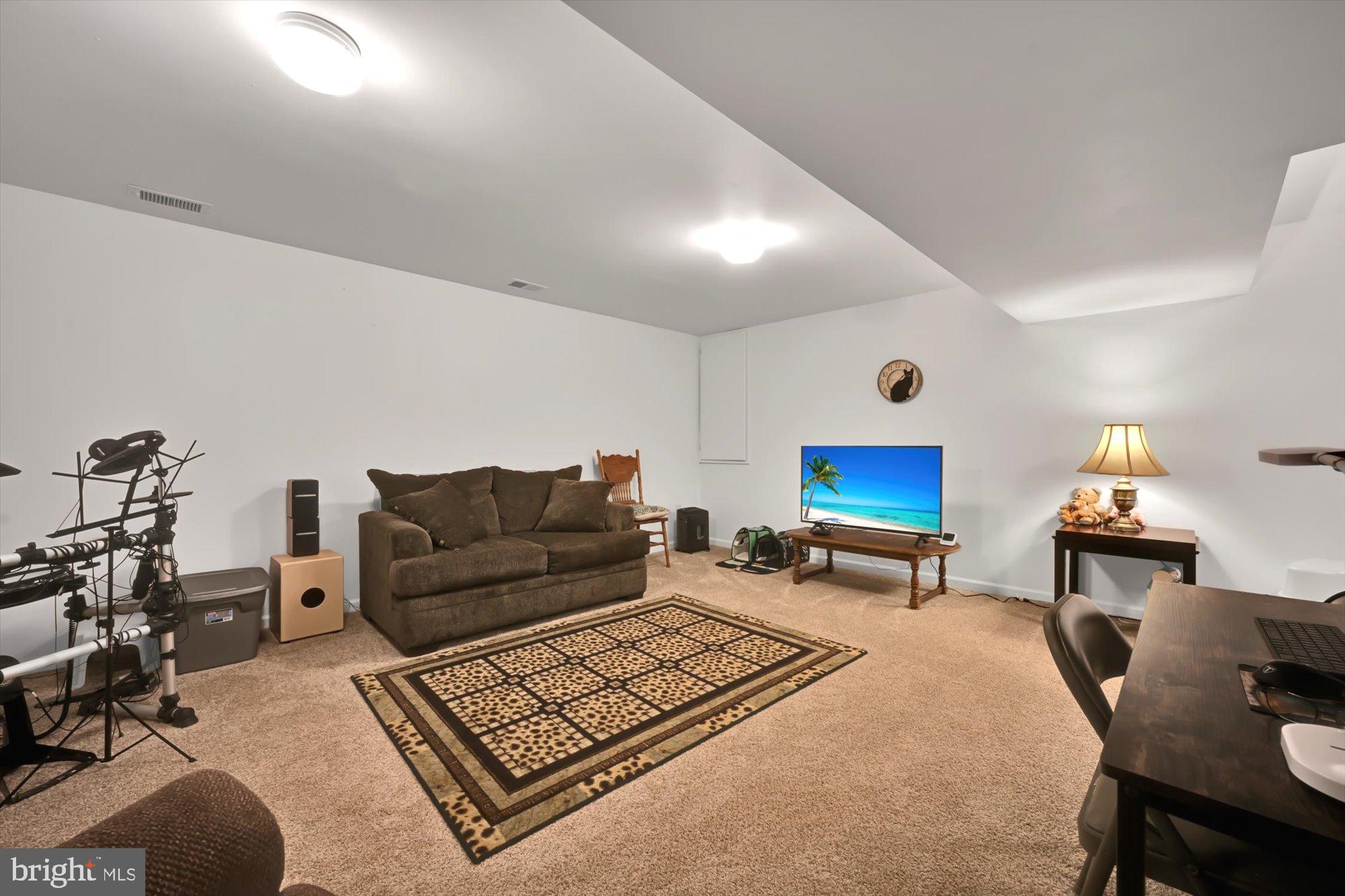 BOW CREEK - Residential