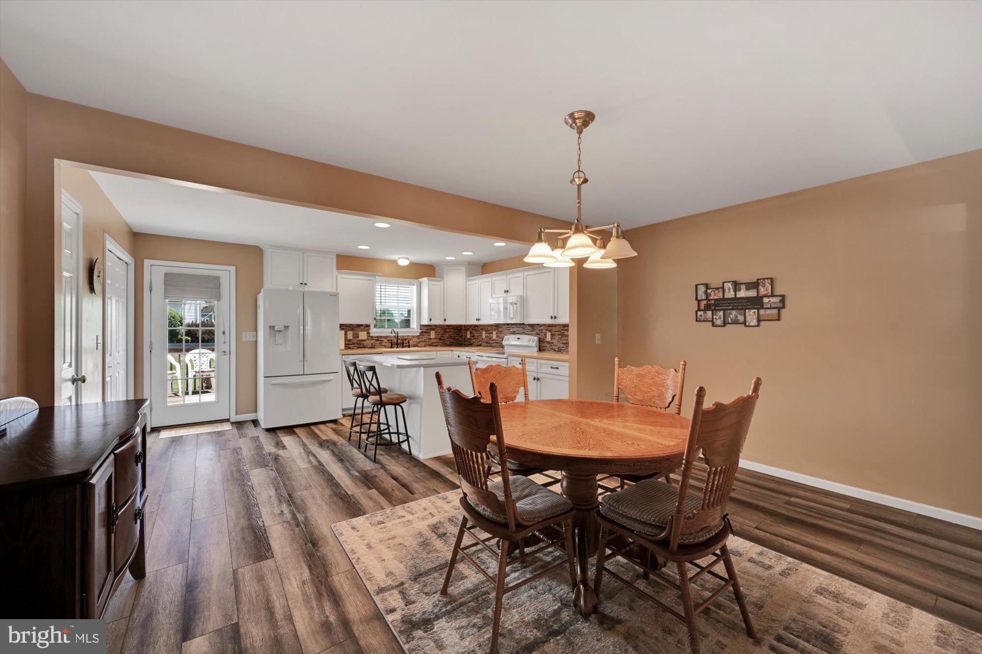 BOW CREEK - Residential