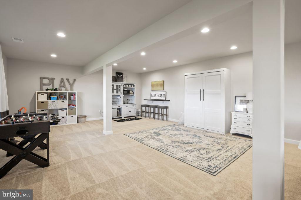 MEETINGHOUSE FARM - Residential