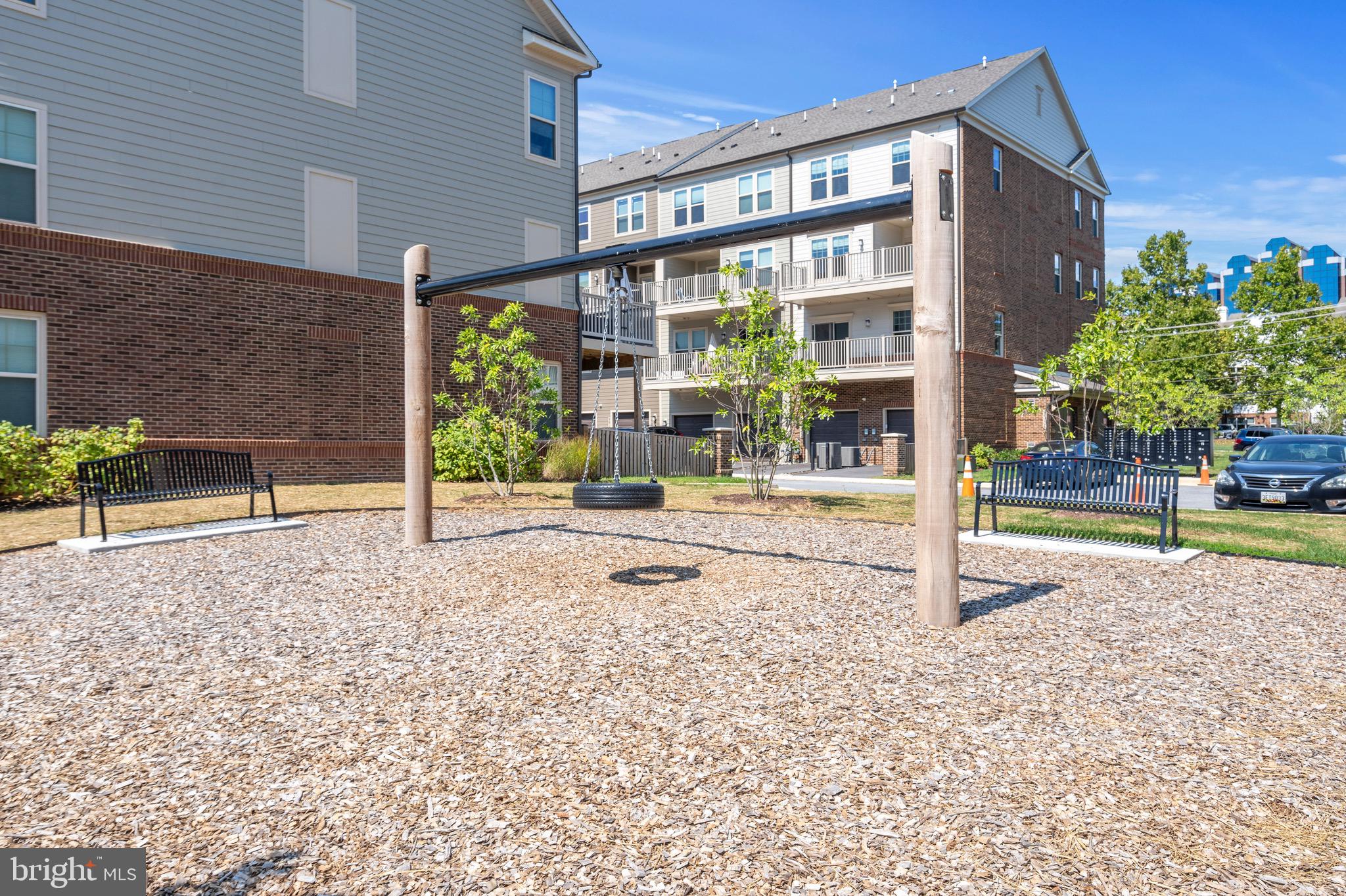 CROWN - Residential