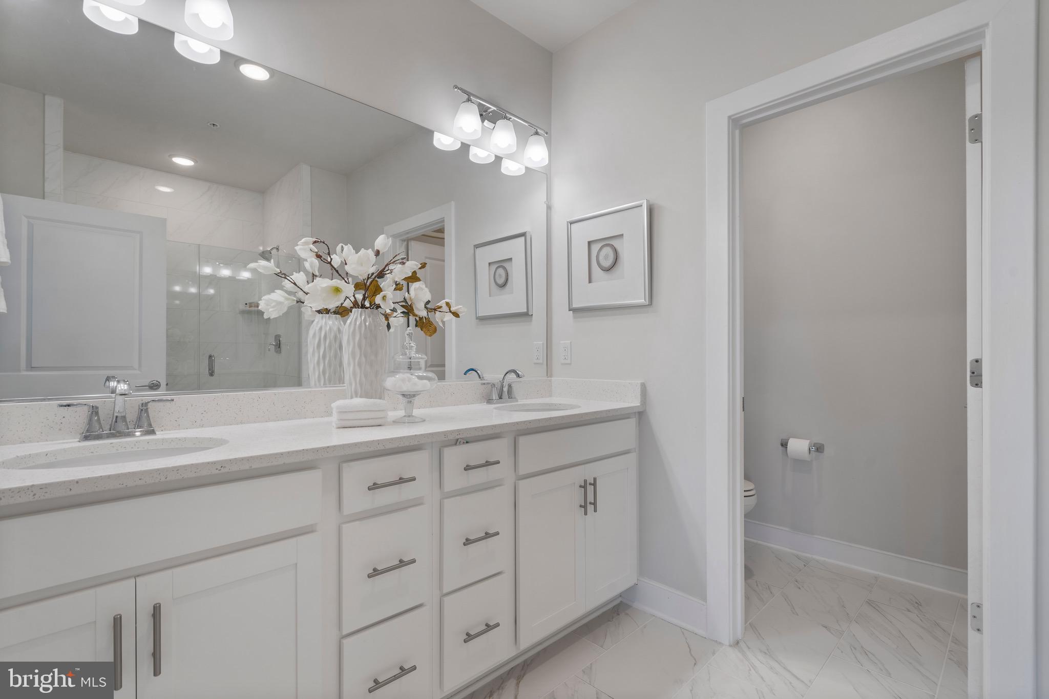 CROWN - Residential