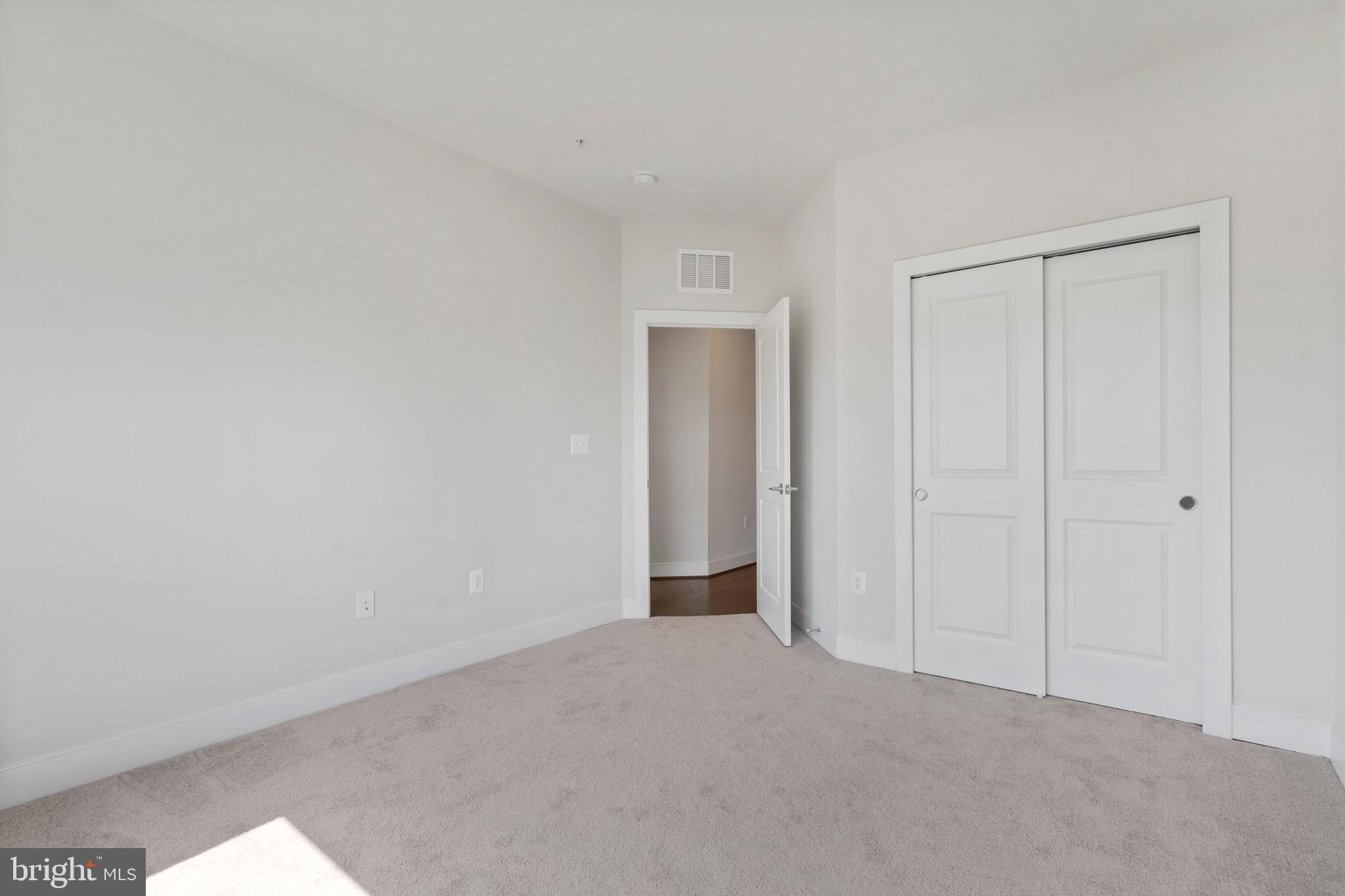 CROWN - Residential