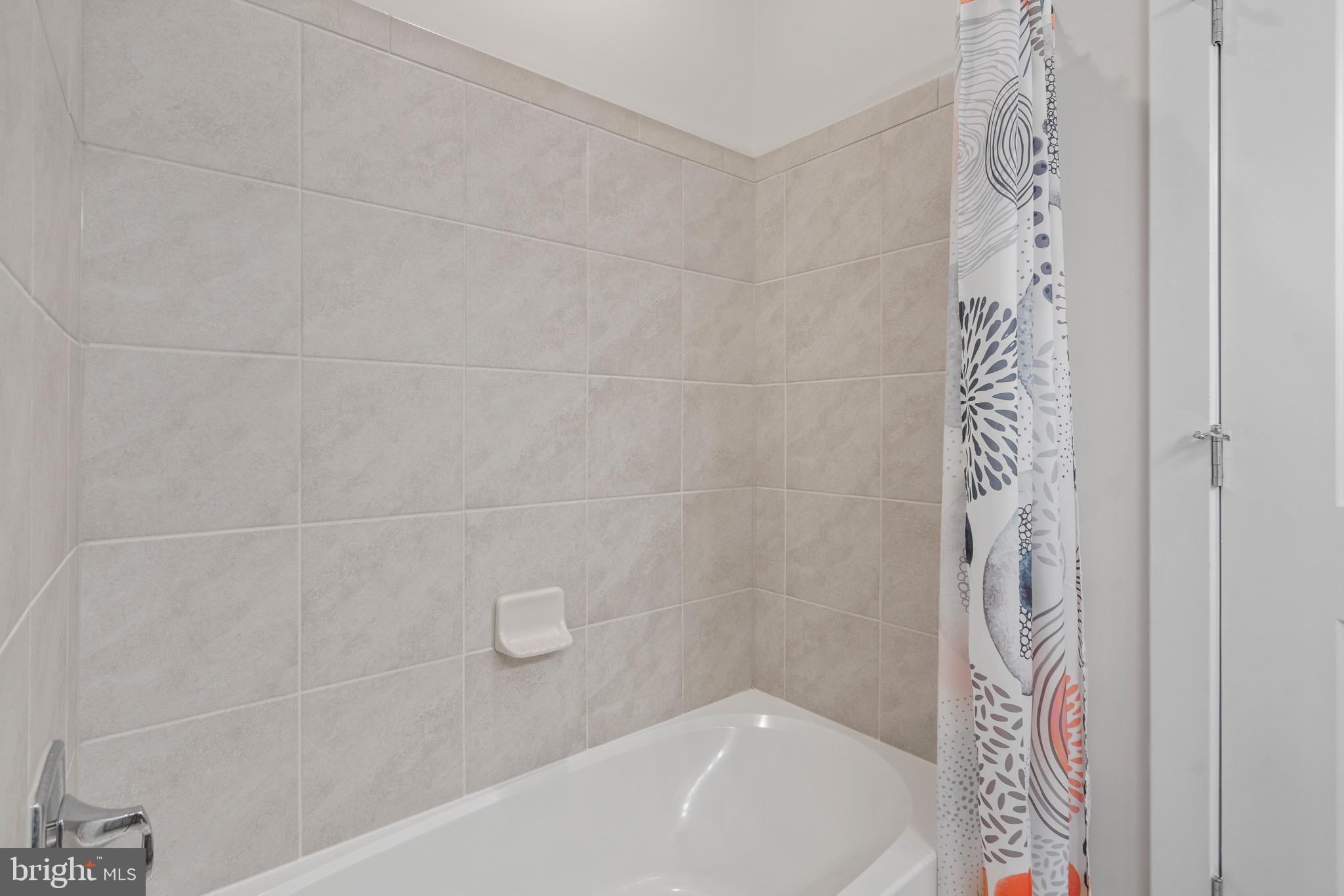 CROWN - Residential