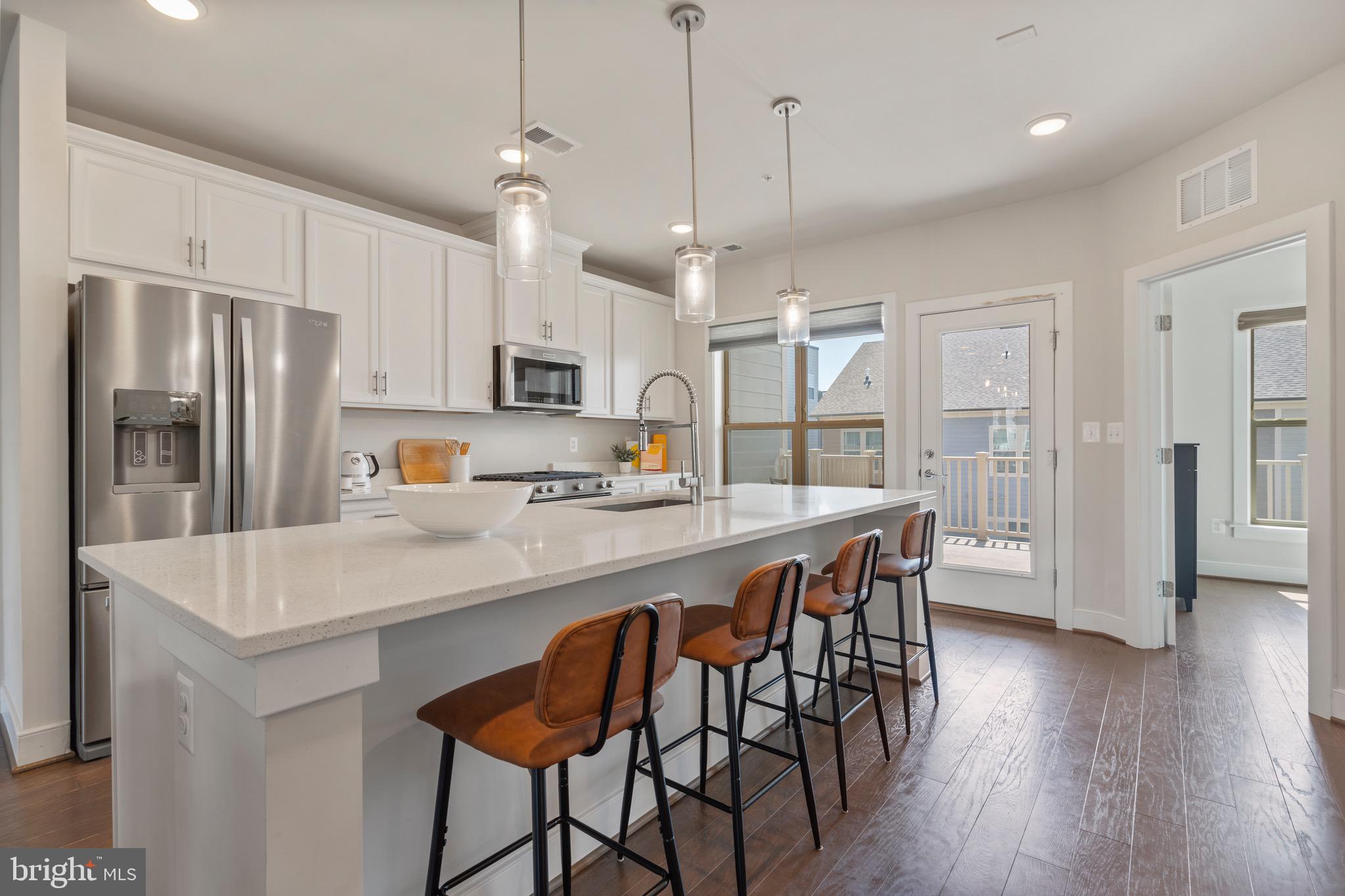 CROWN - Residential
