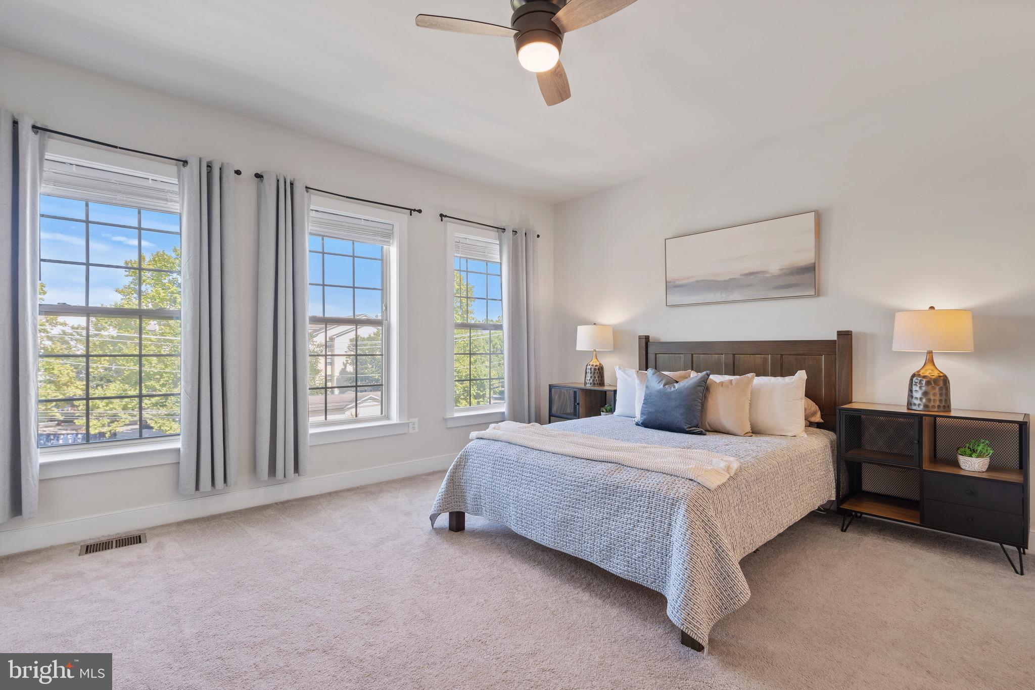 CROWN - Residential