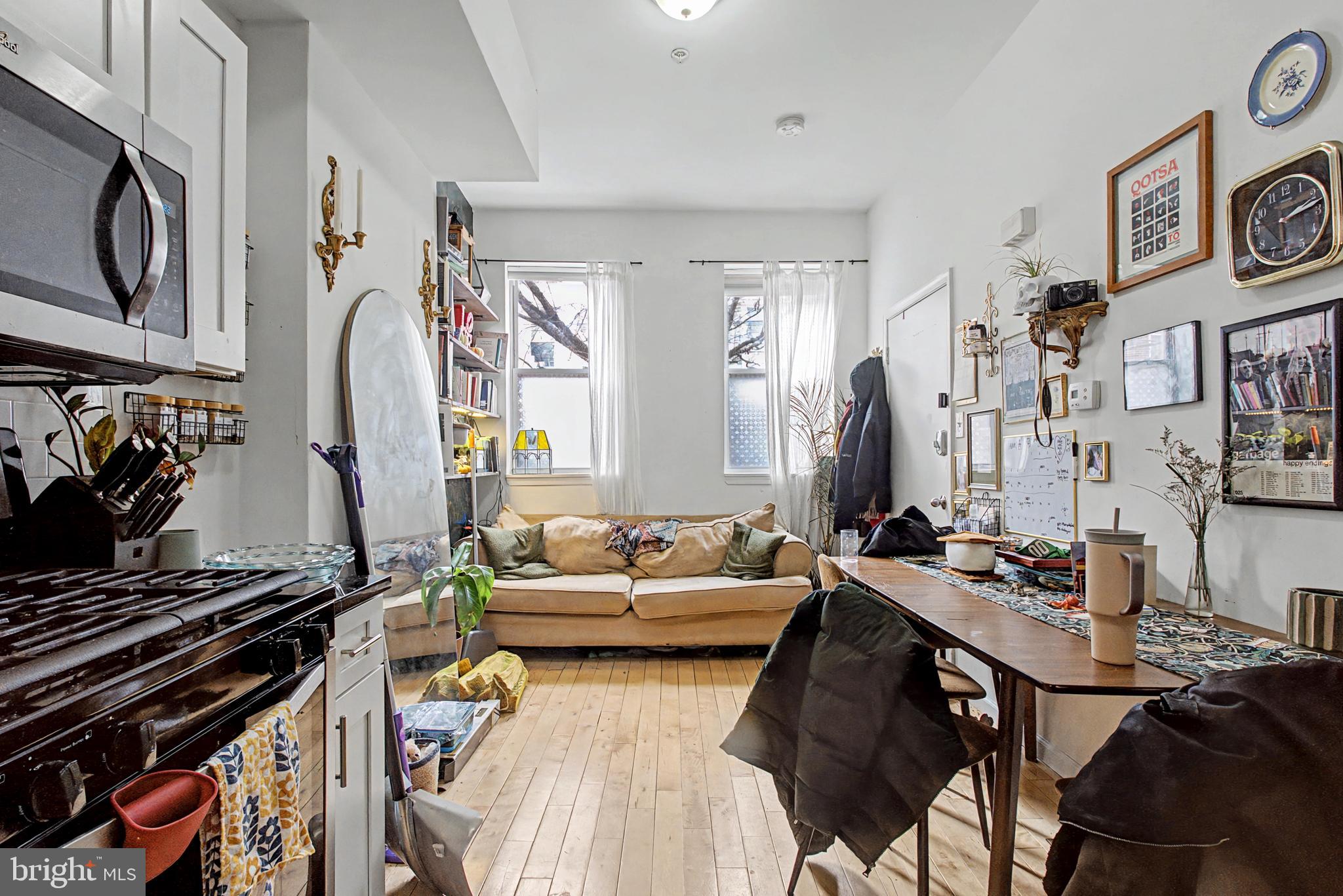 EAST KENSINGTON - Residential Income