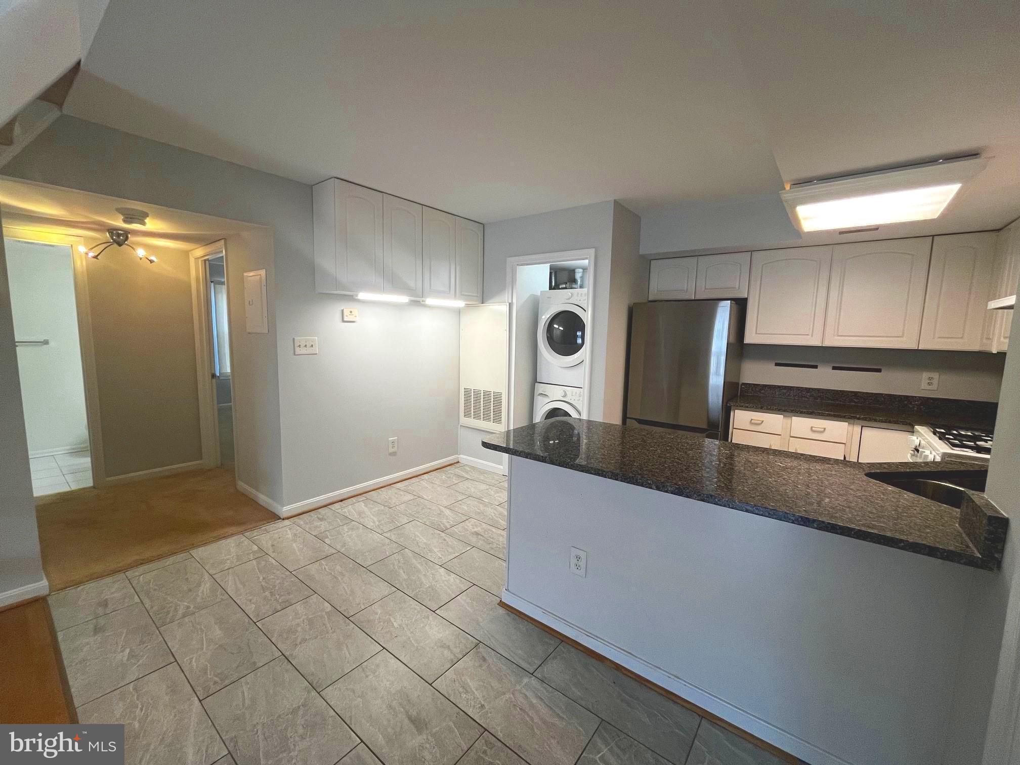 SARATOGA SPRINGS - Residential Lease