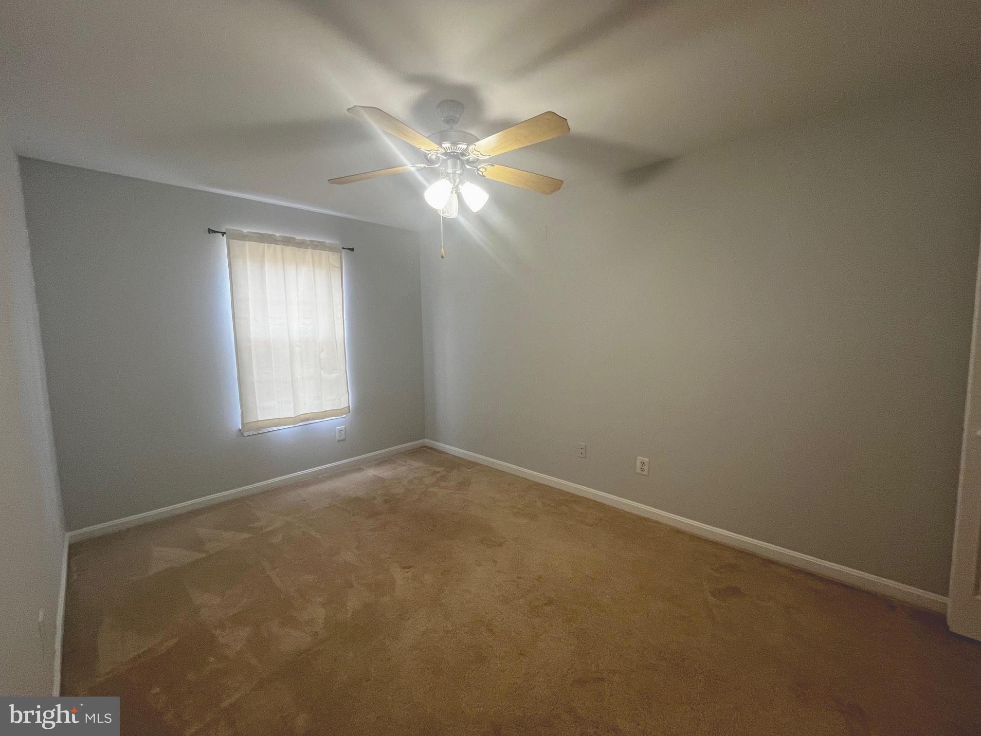 SARATOGA SPRINGS - Residential Lease
