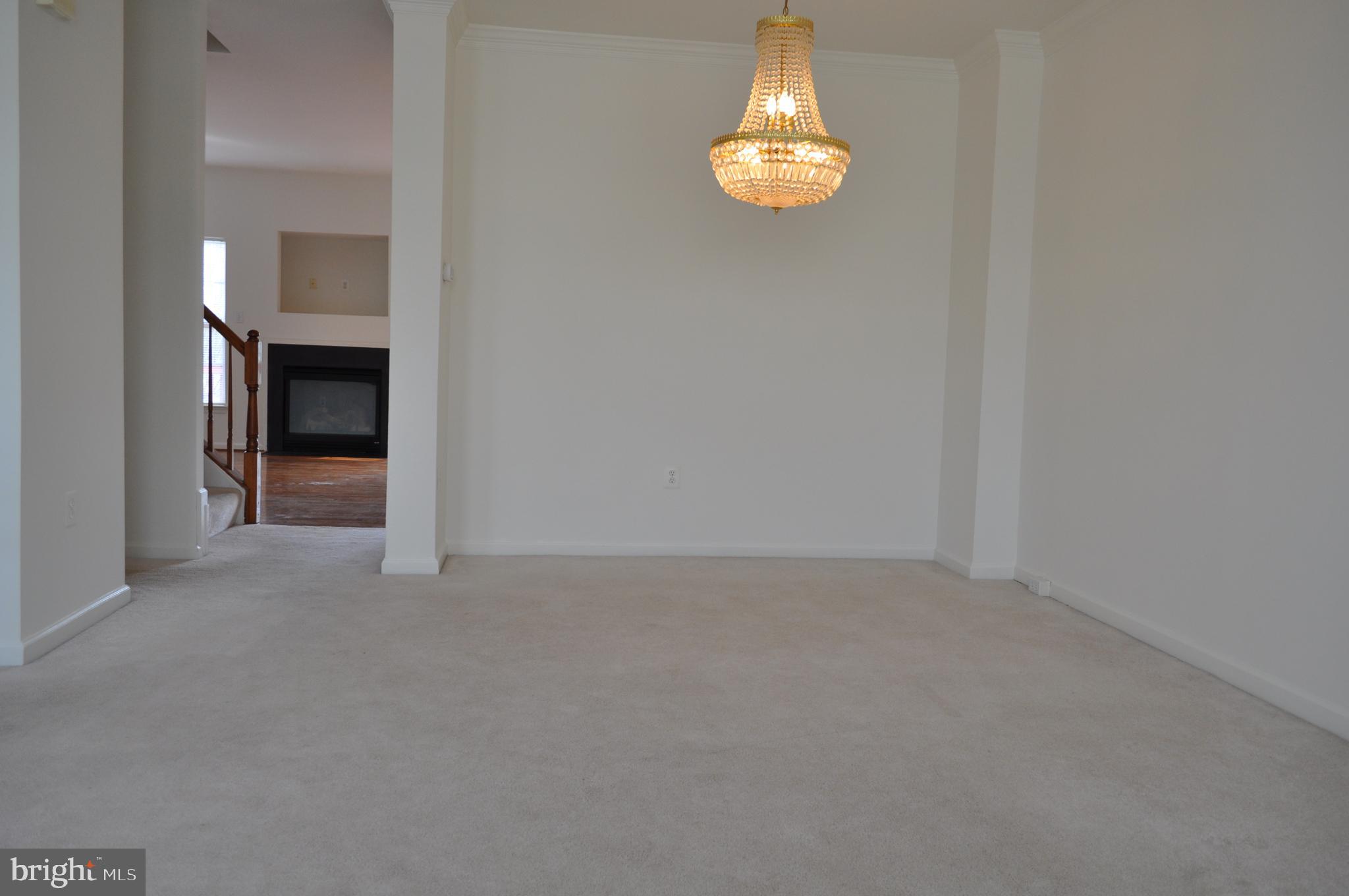 SOUTH RIDING - Residential Lease