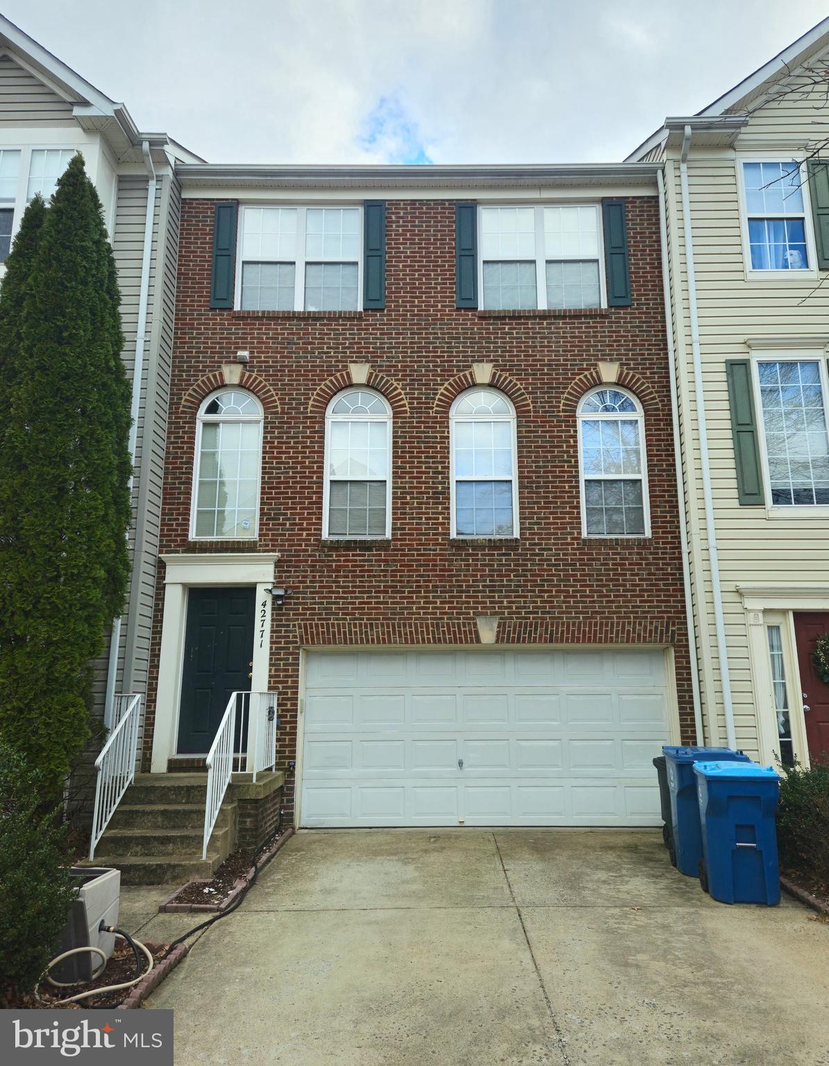 Welcome to South Riding where amenities abound!  This 3 bedroom, 3.5 bath home features an open floor plan with tons of natural light!  Kitchen with center island, a large deck and wood floors.  The Primary Bath has a separate shower and soaking tub and the Primary Bedroom has a large walk in closet.  The fully finished lower level features a walkout, a full bath and can function as a 4th bedroom.  Close to shopping, restaurants and more!  Carpets to be clean and home professionally cleaned upon tenant move out.