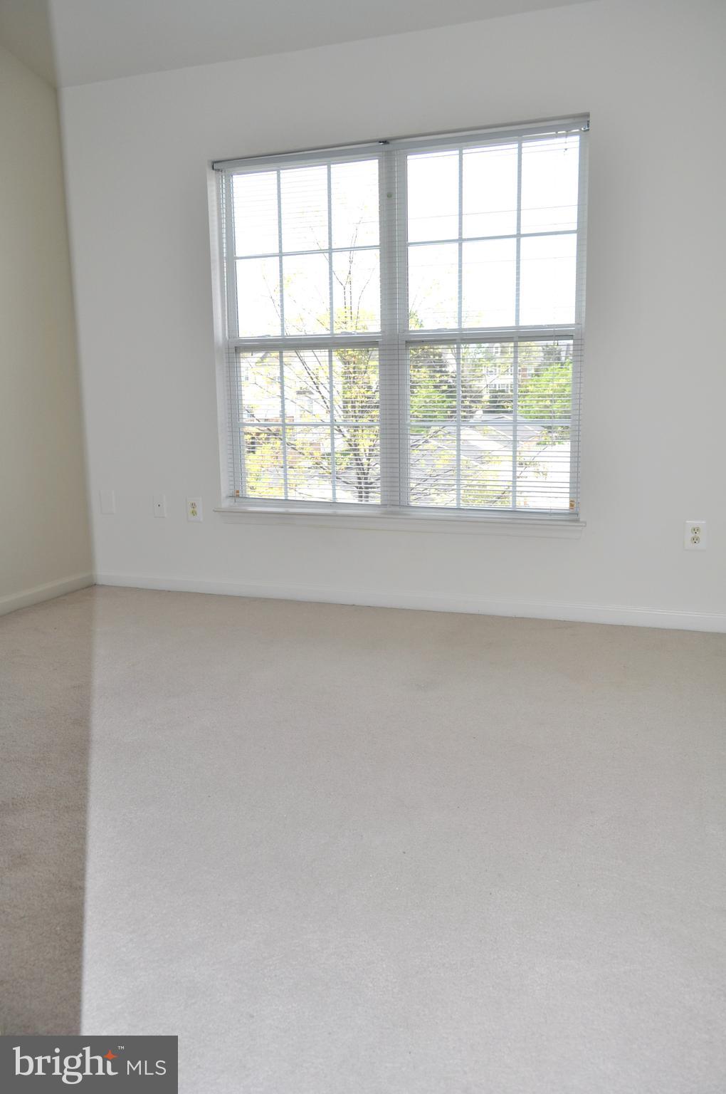 SOUTH RIDING - Residential Lease