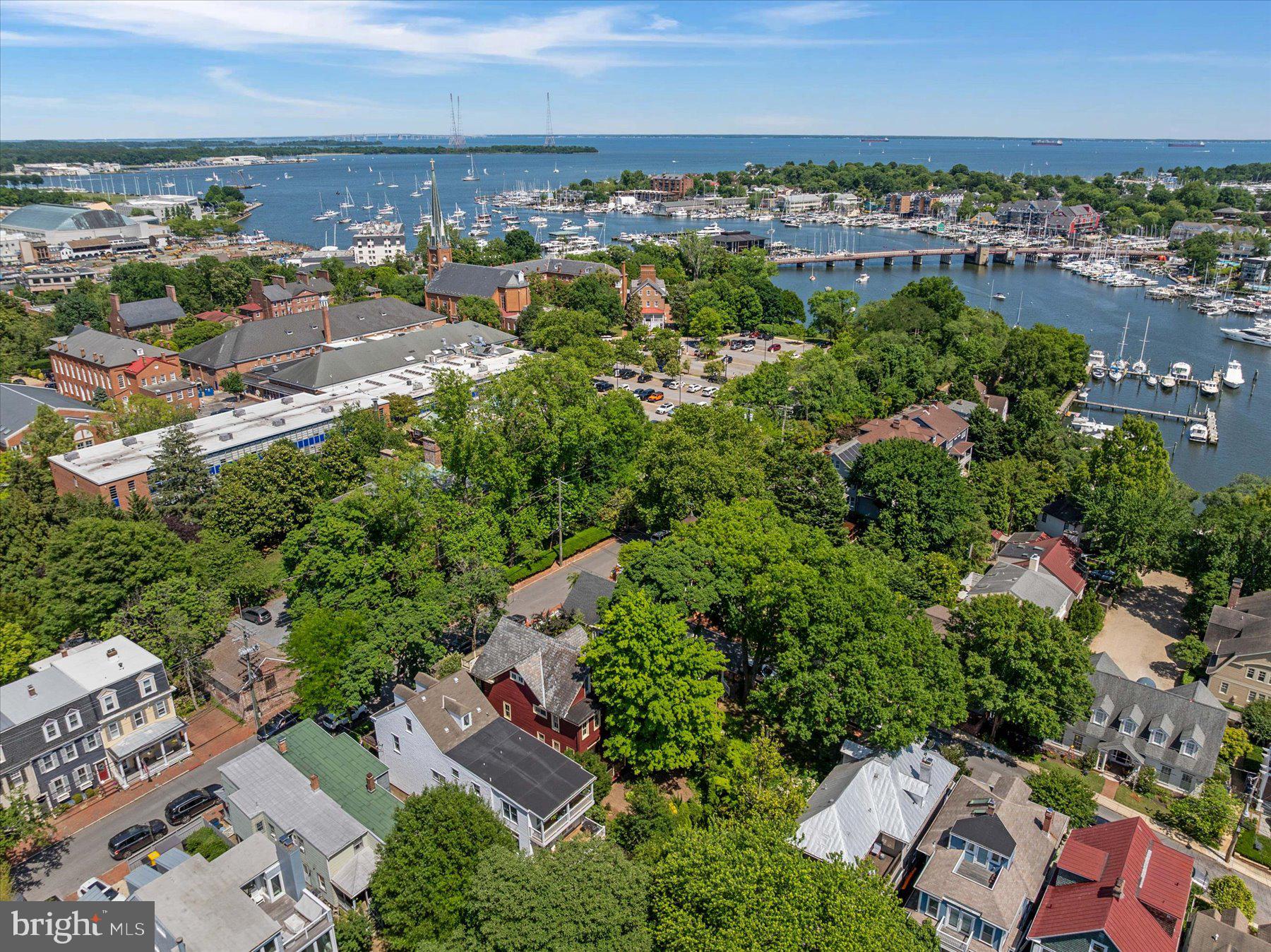 HISTORIC DISTRICT - Residential