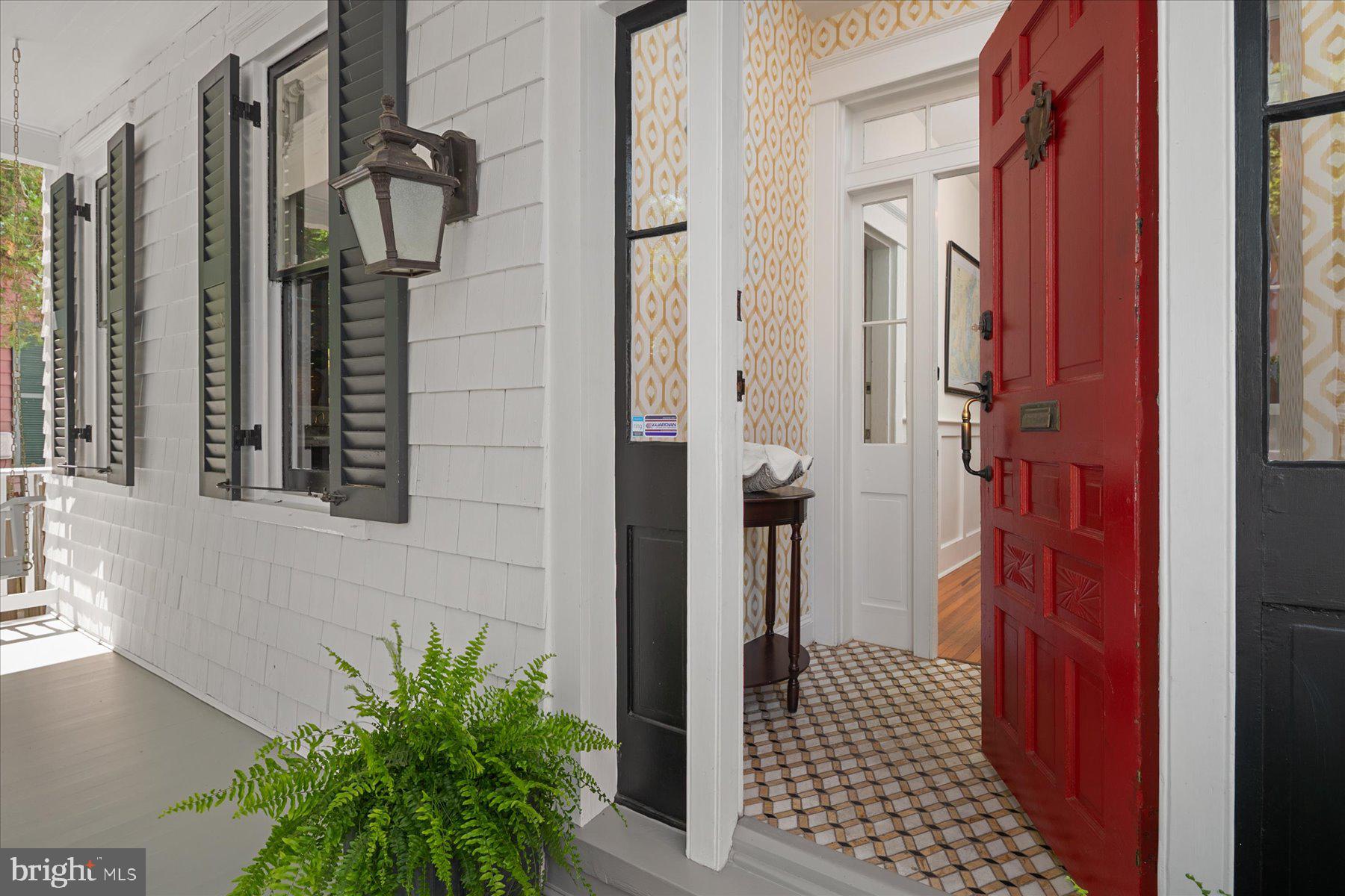 HISTORIC DISTRICT - Residential