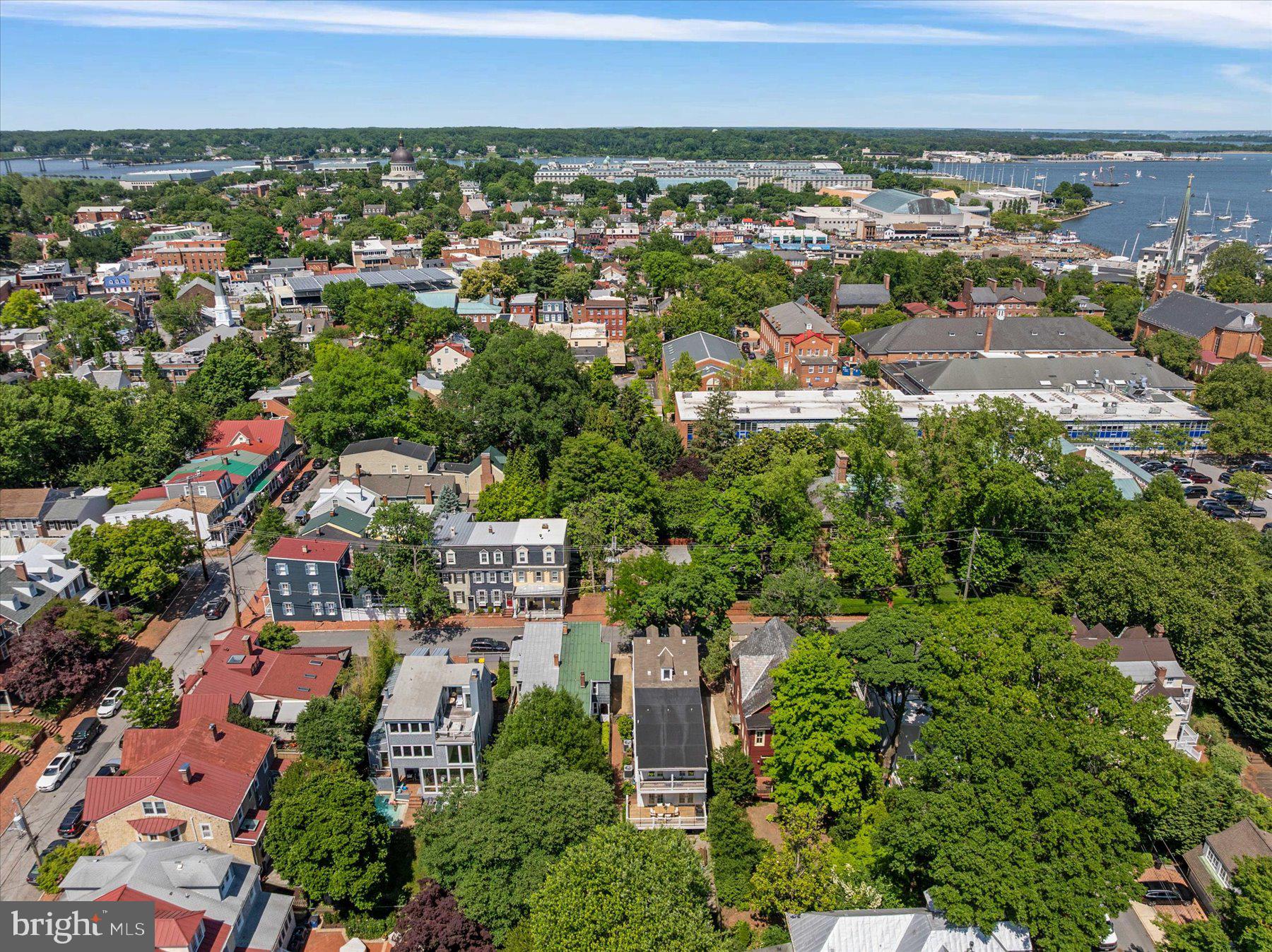 HISTORIC DISTRICT - Residential