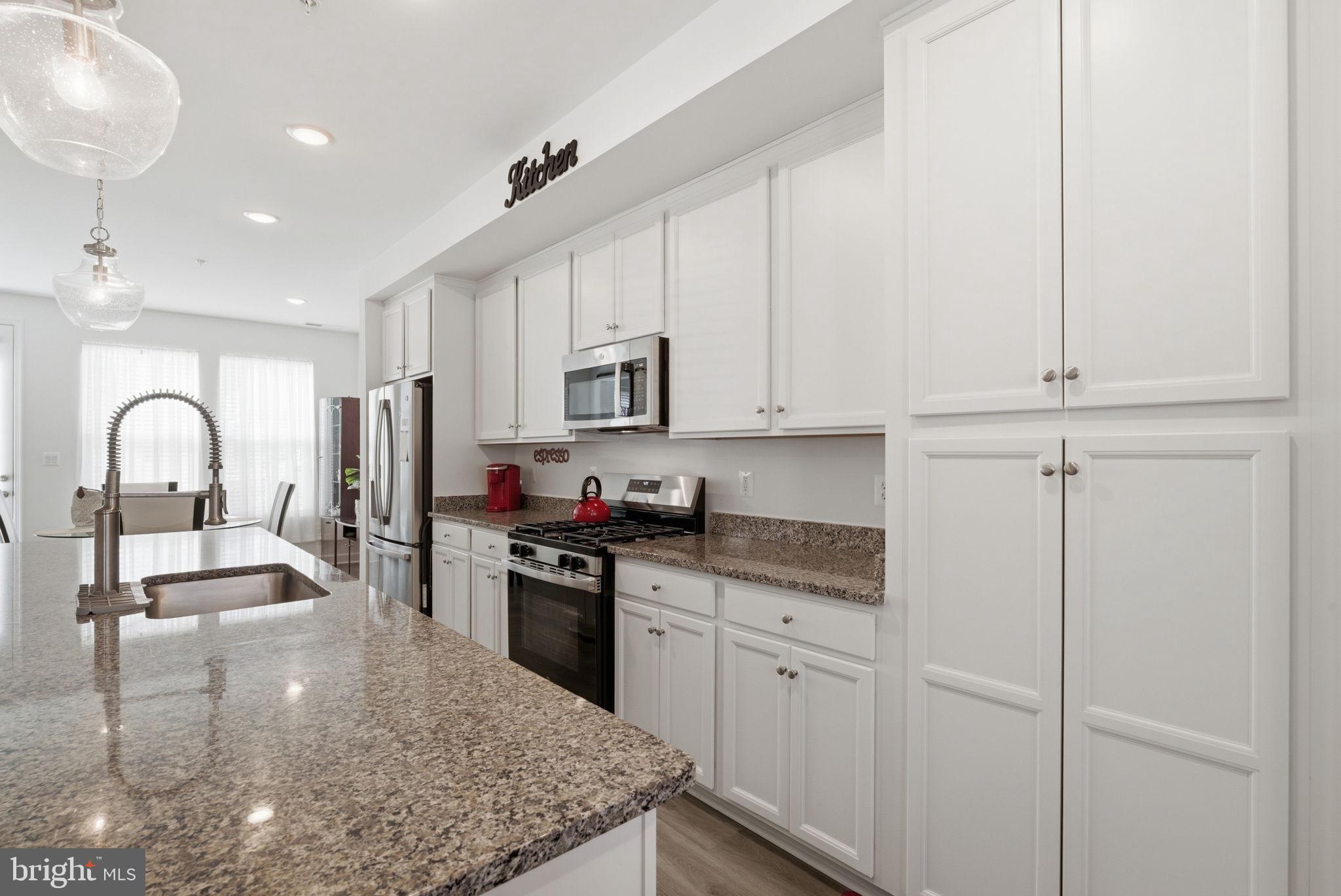 GAMBRILL GLENN - Residential