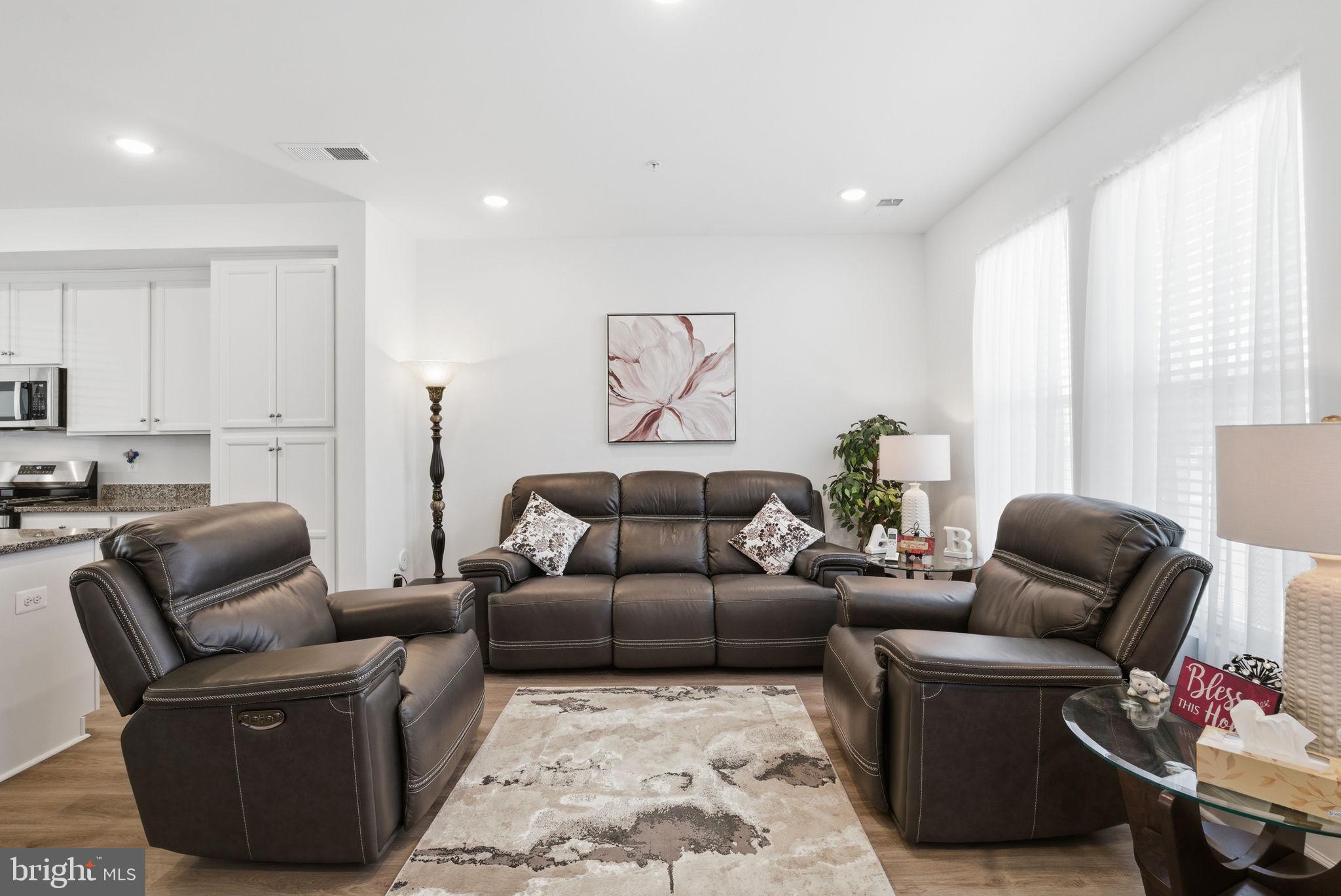 GAMBRILL GLENN - Residential