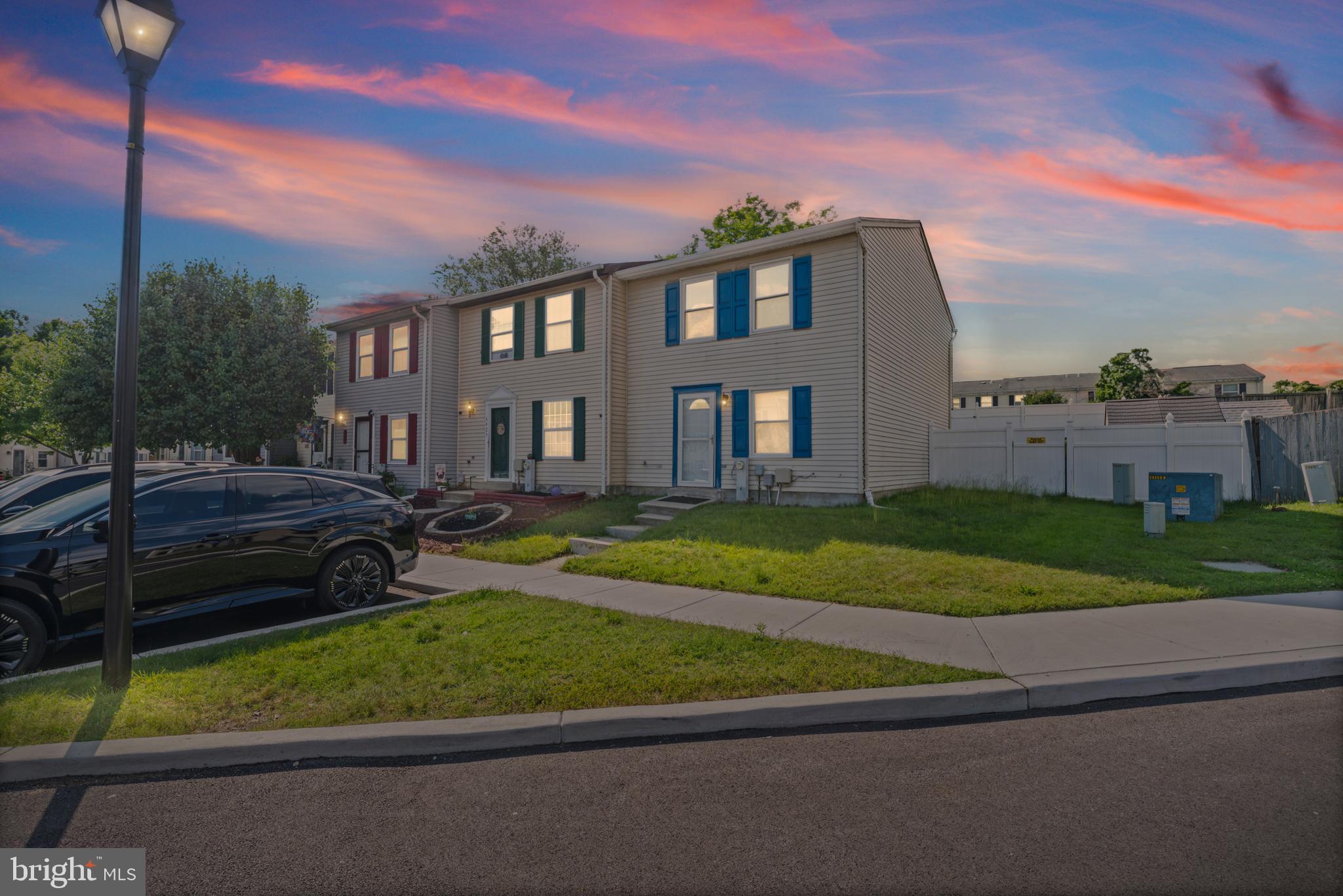 HERITAGE HILL CONDO - Residential