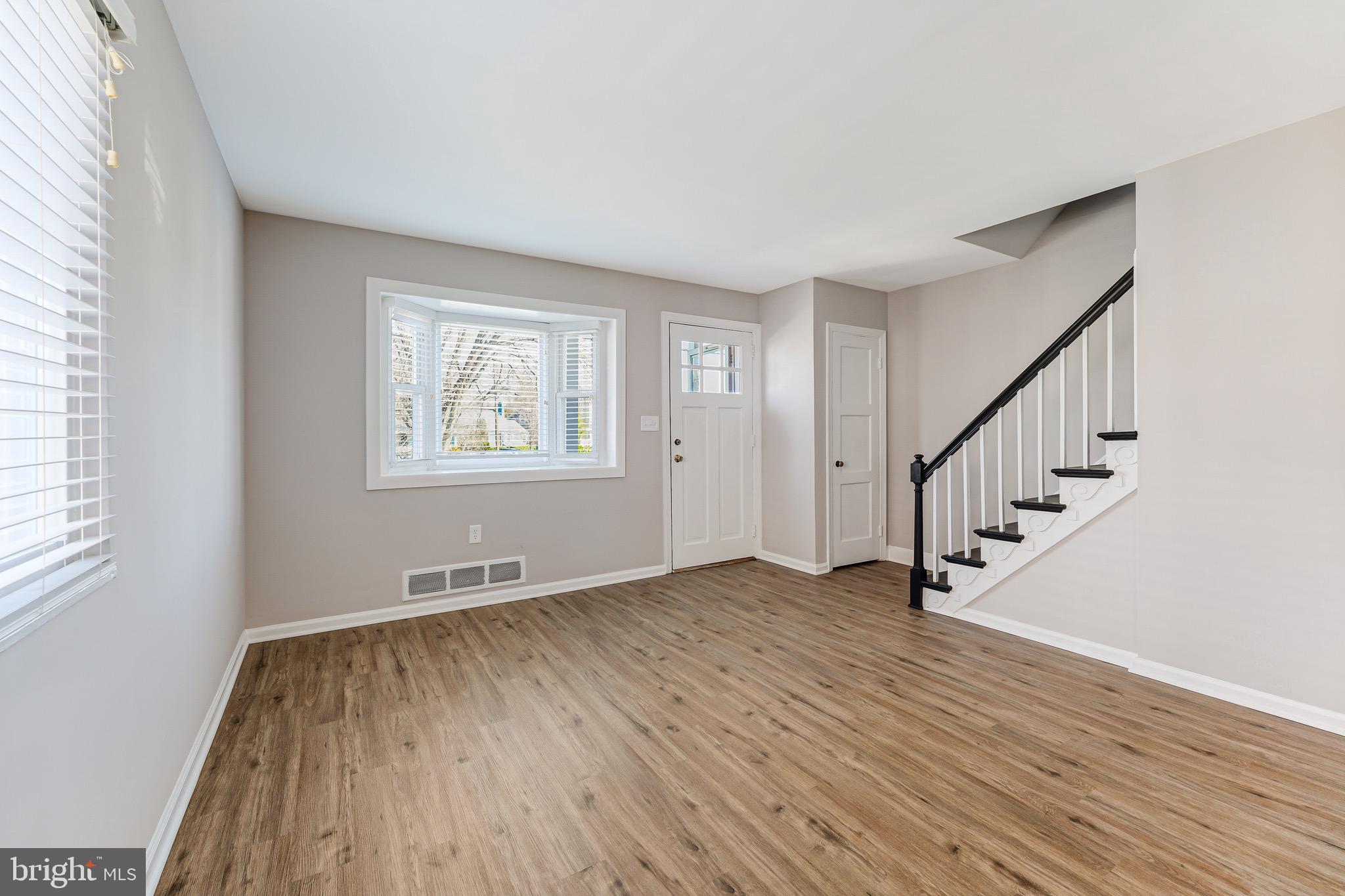 DEL RAY - Residential