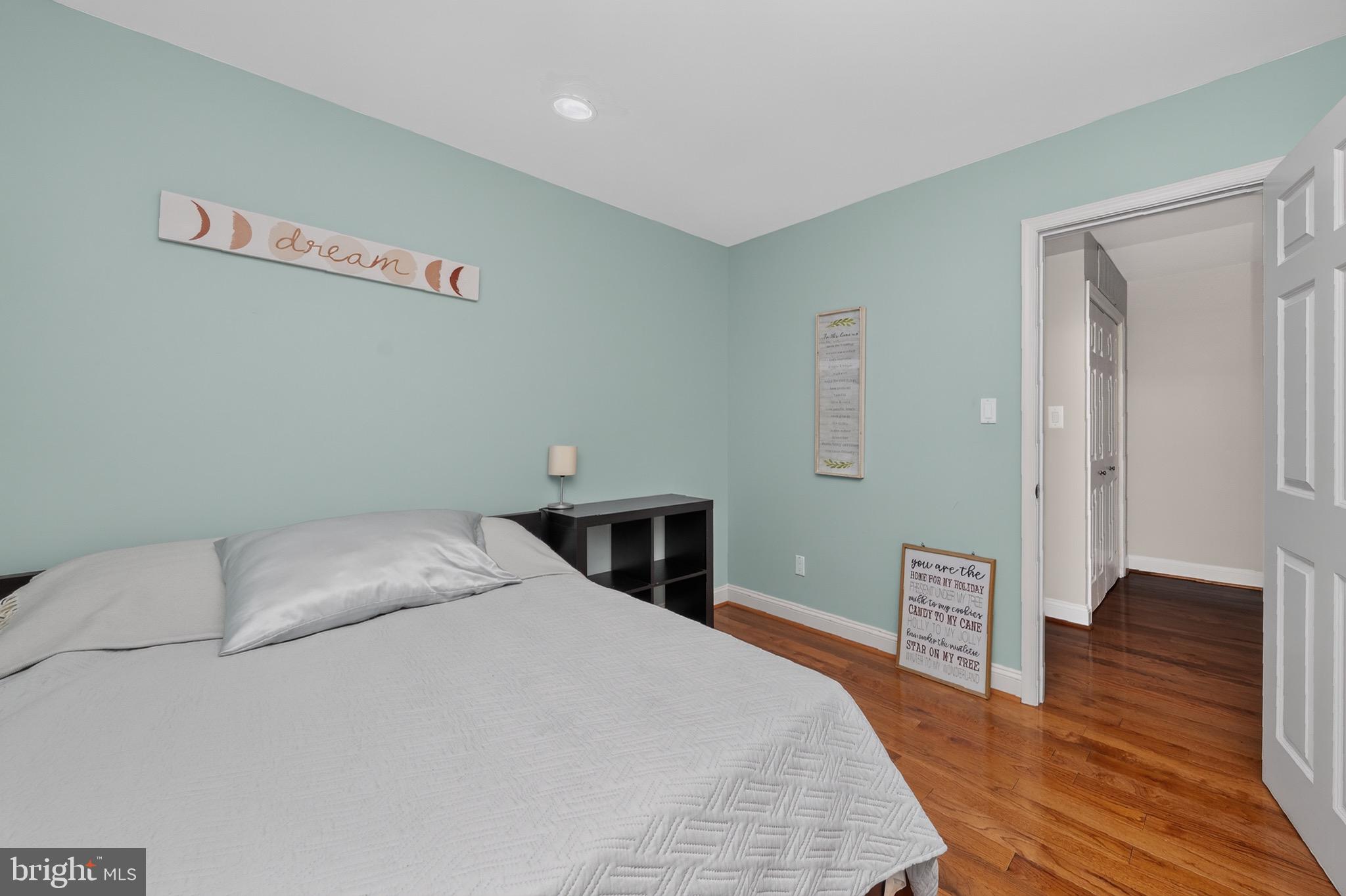 DORSEYS REGARD - Residential