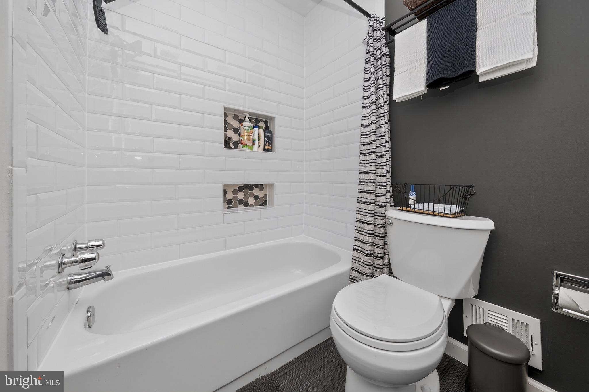 DORSEYS REGARD - Residential