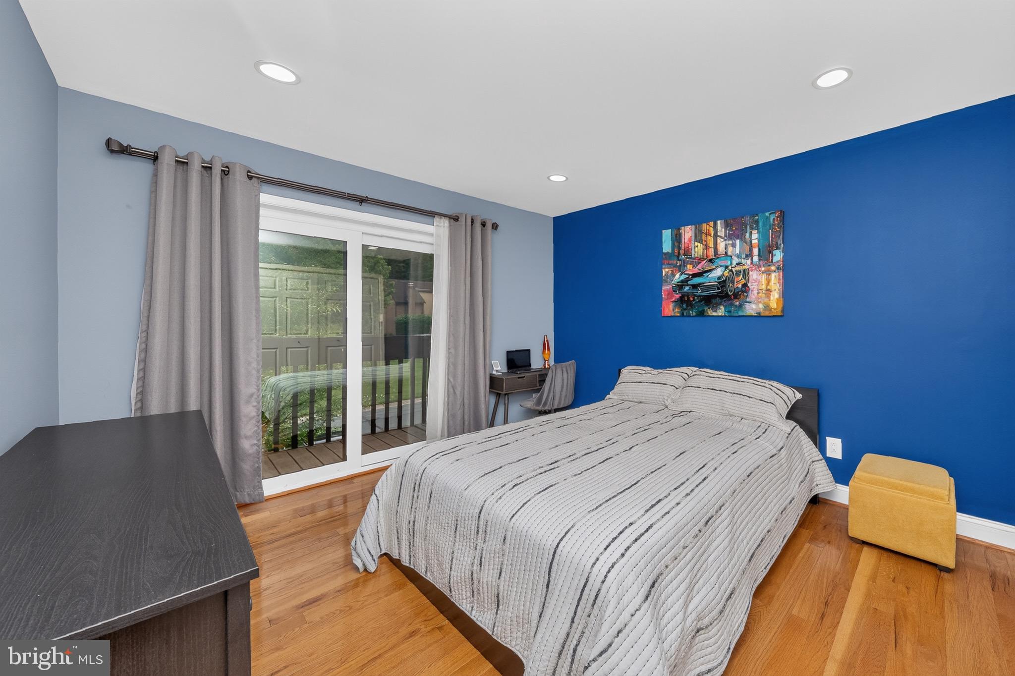 DORSEYS REGARD - Residential