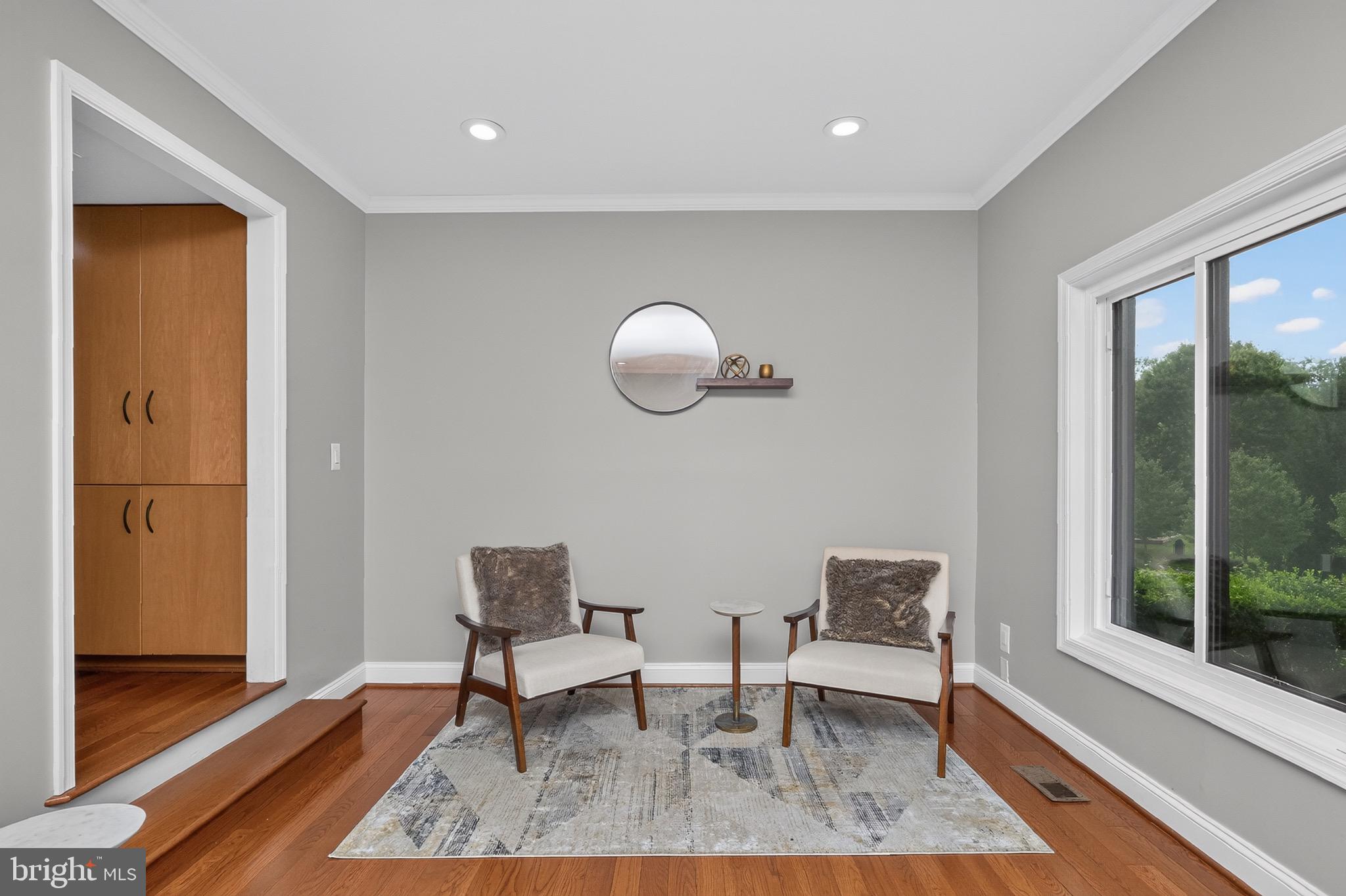 DORSEYS REGARD - Residential