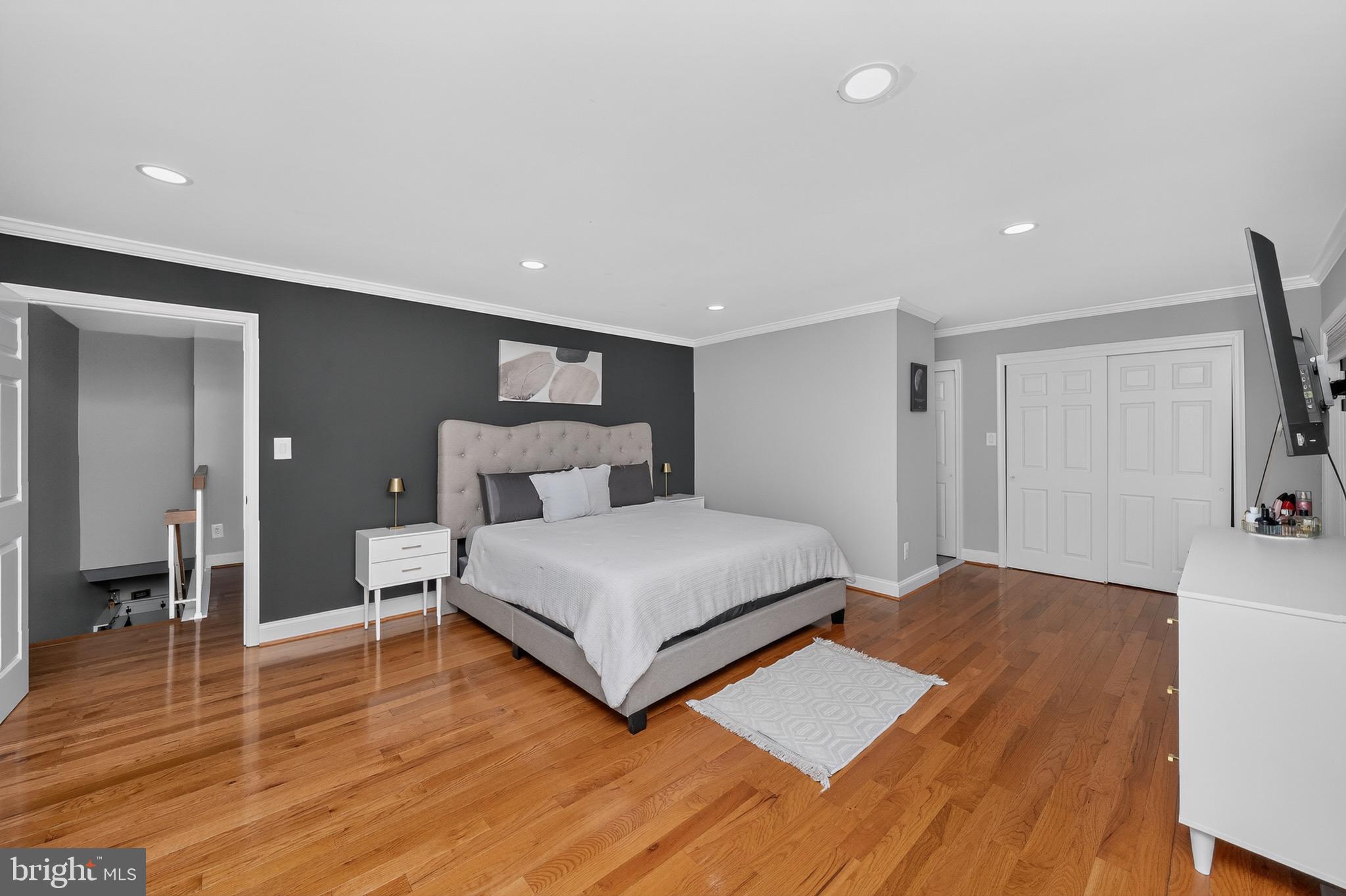 DORSEYS REGARD - Residential