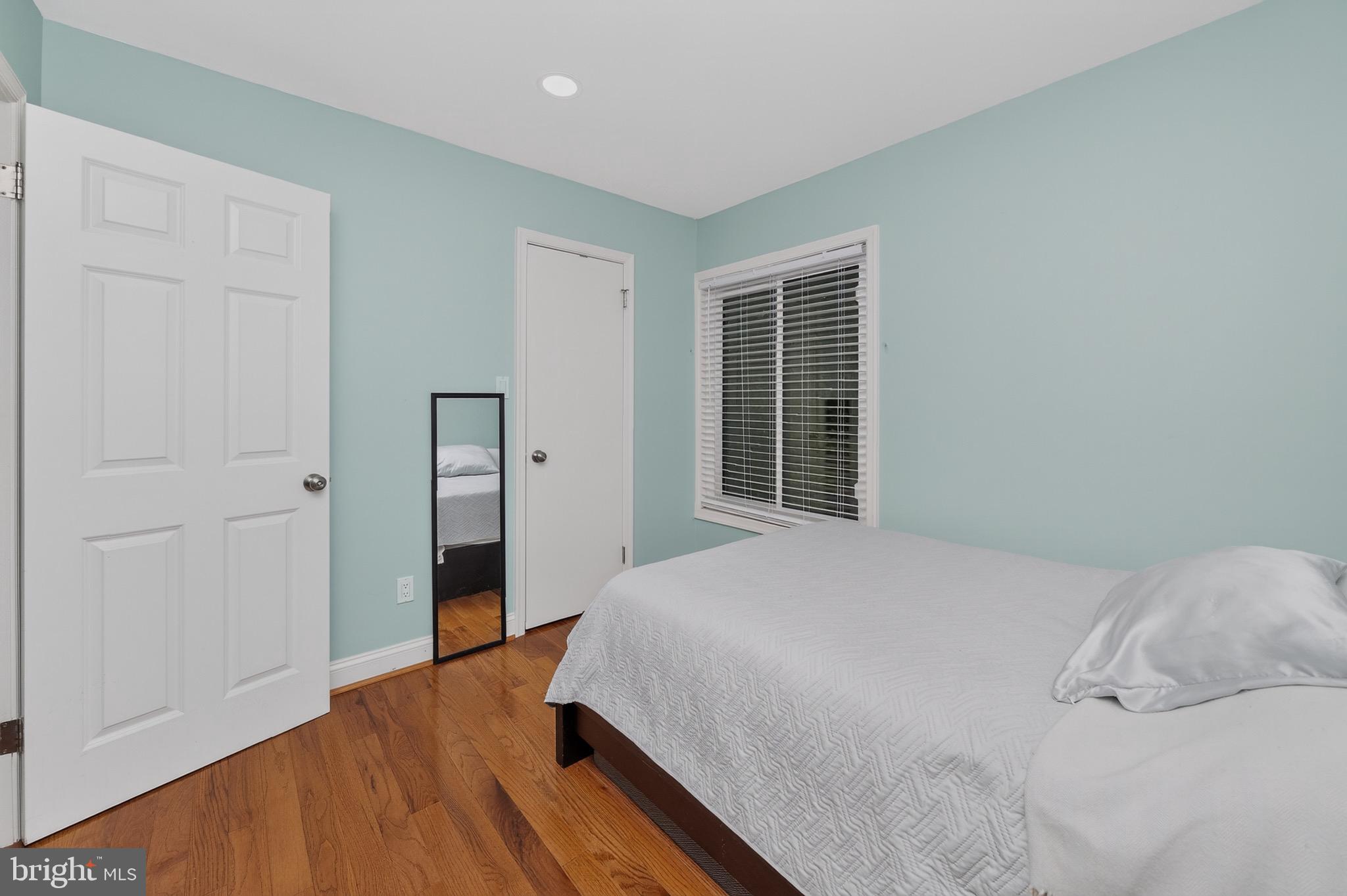 DORSEYS REGARD - Residential