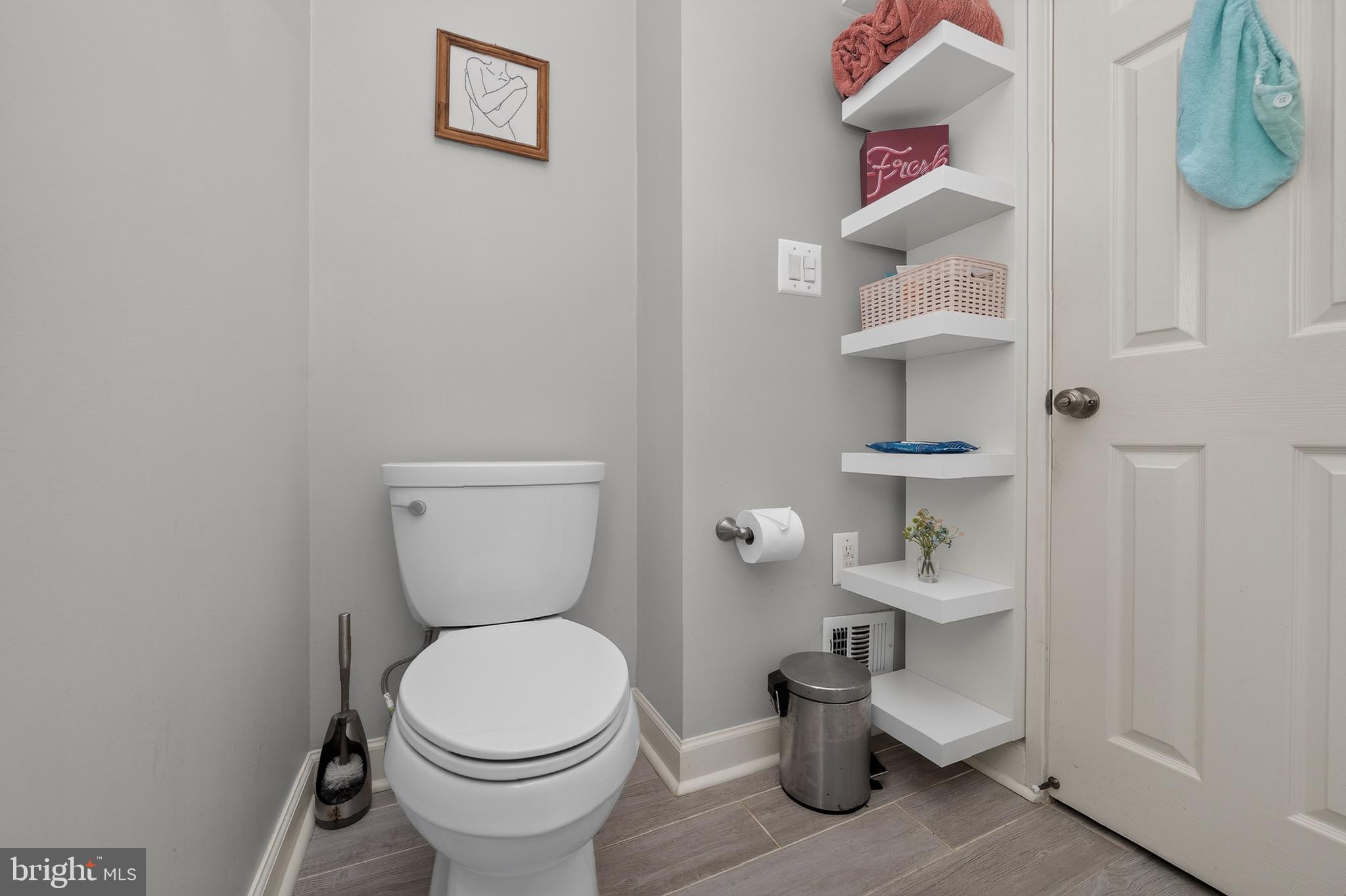 DORSEYS REGARD - Residential