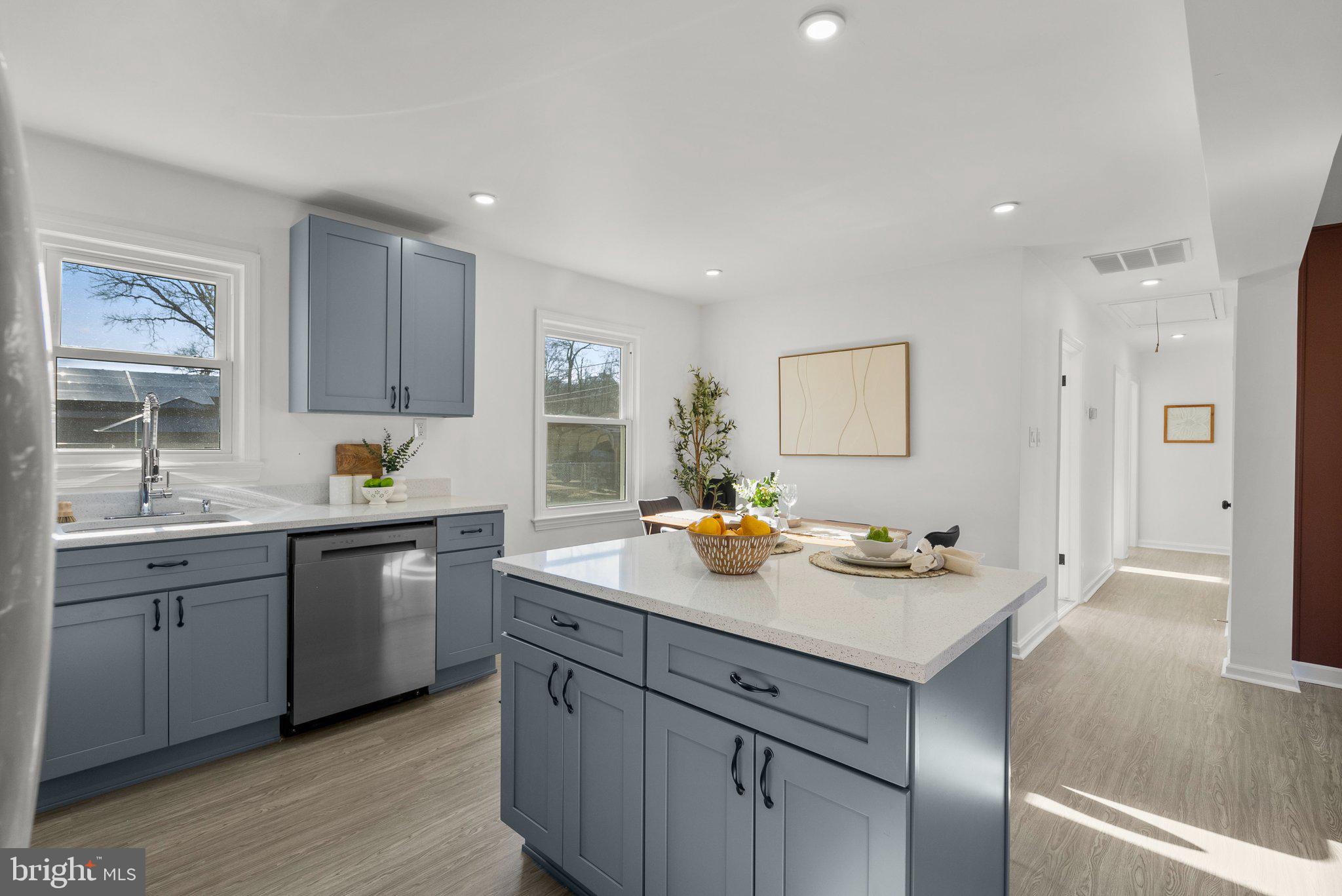 PRINCETON - Residential