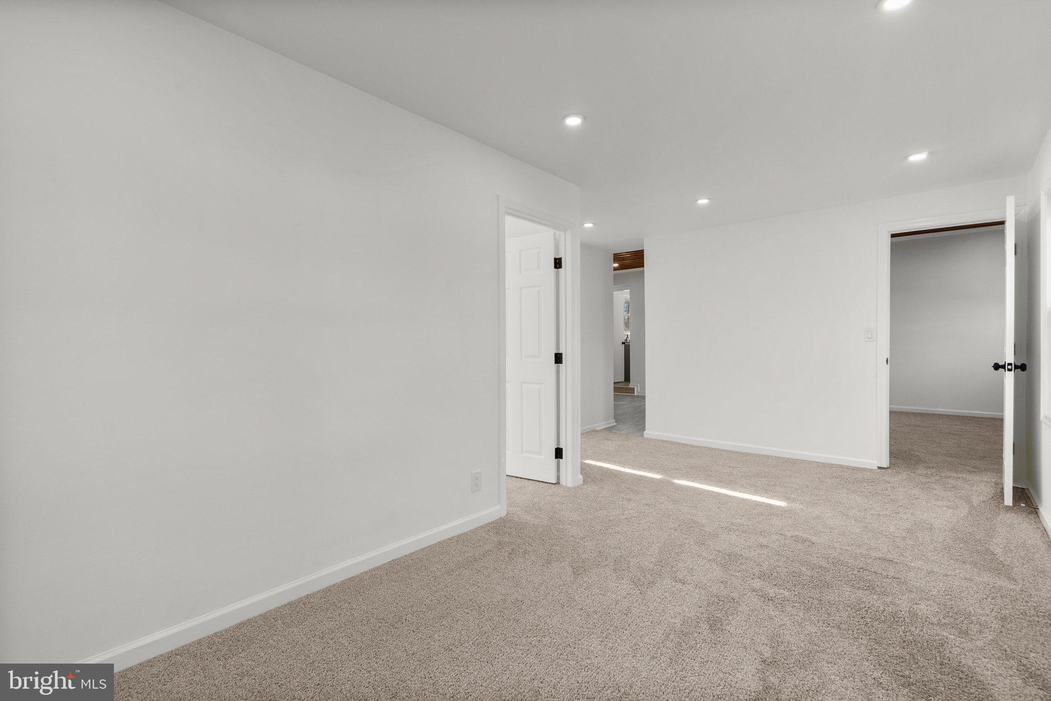 PRINCETON - Residential