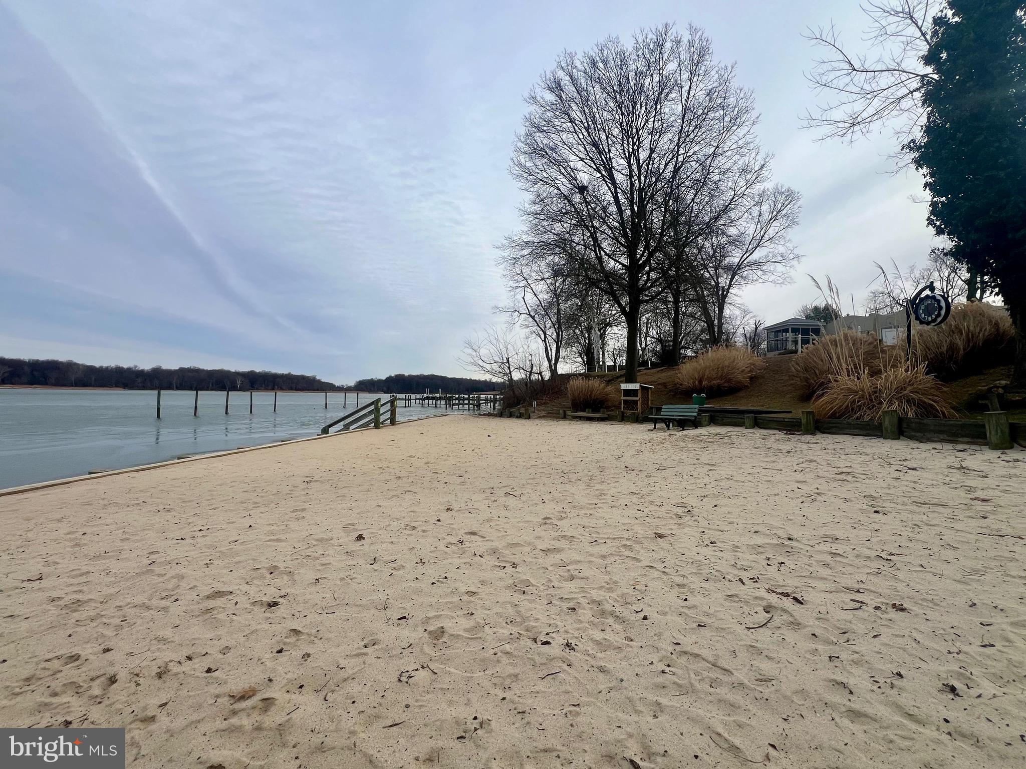 HACKS POINT - Residential