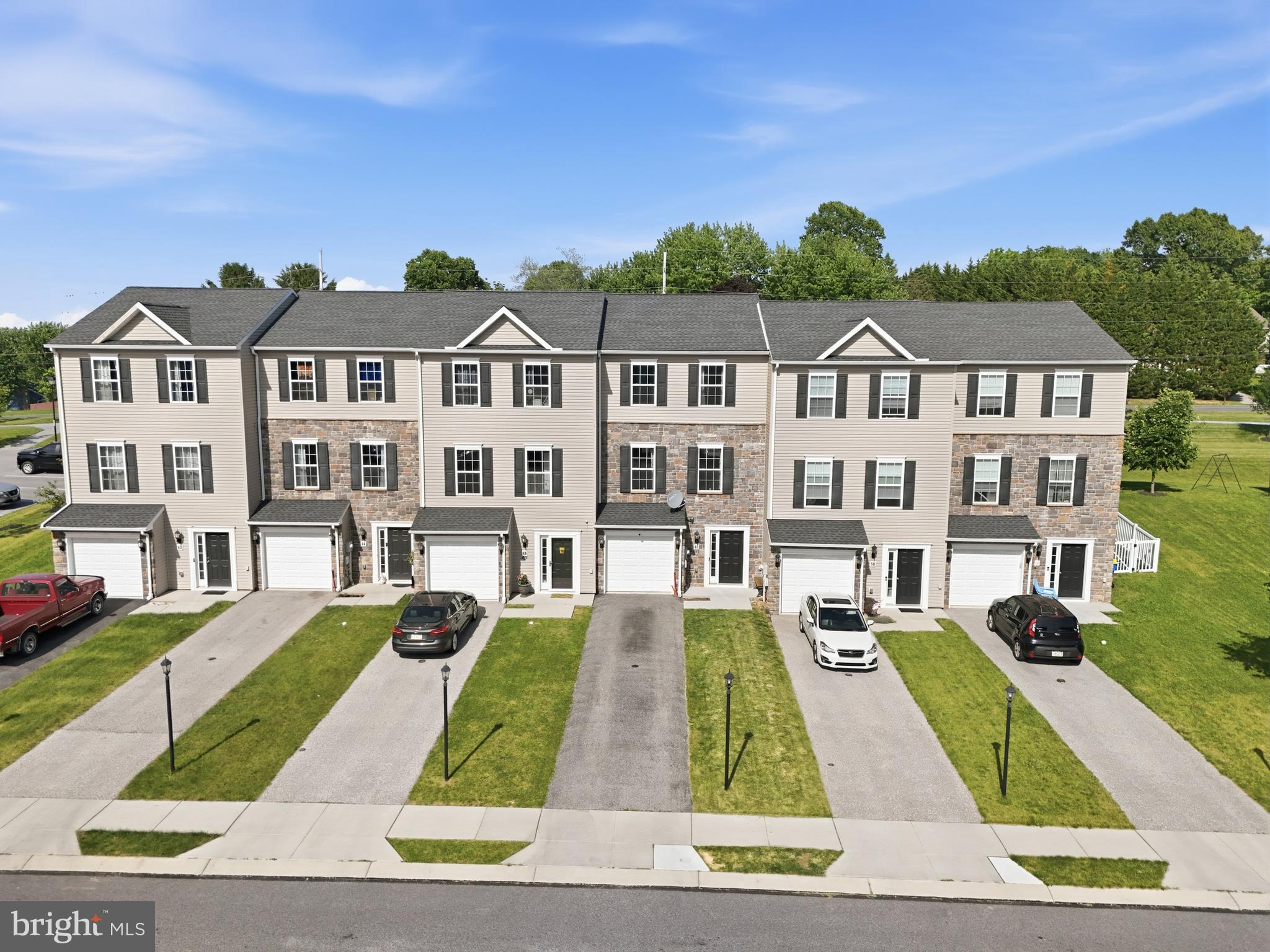 HOMESTEAD ACRES - Residential