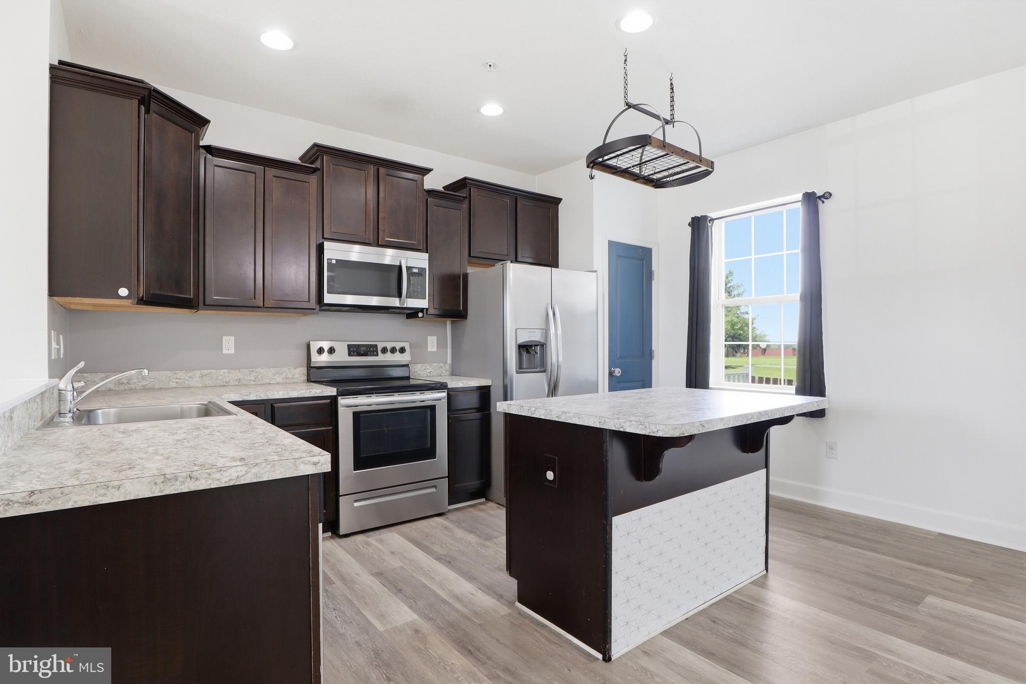 HOMESTEAD ACRES - Residential