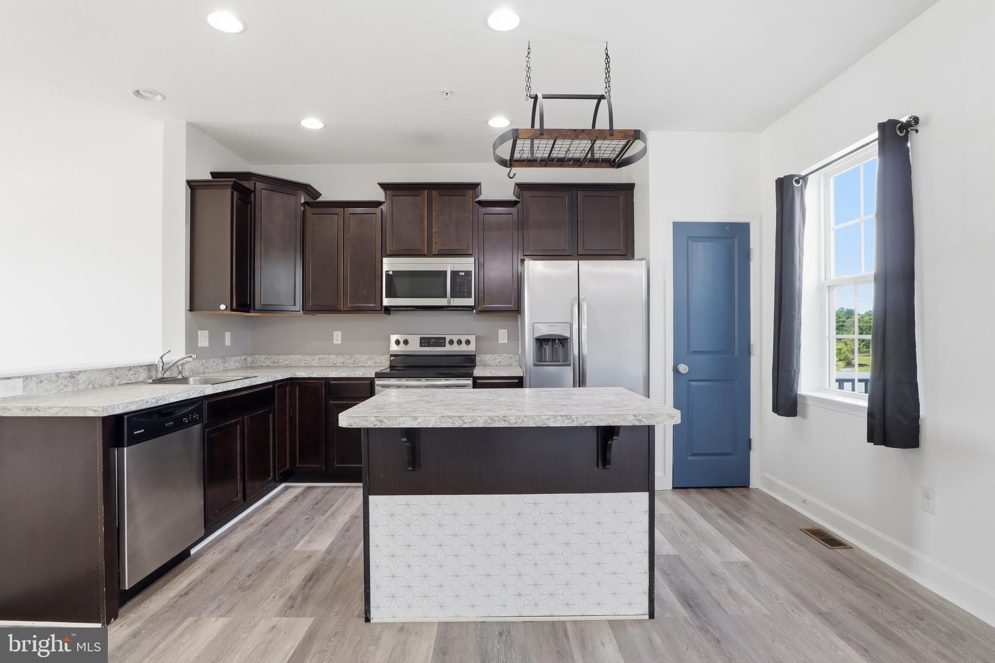 HOMESTEAD ACRES - Residential