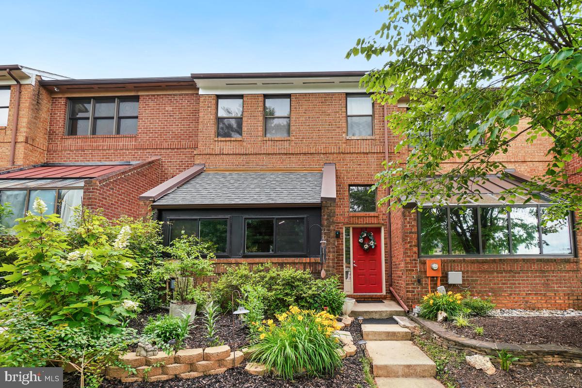 Welcome to 20526 Summersong Lane! This home features over 2,000 square feet of living space on 3 levels. Enjoy 3 bedrooms with 2 full and 2 half baths including assigned parking. Community amenities include swimming pool, jogging/walking paths, lake access, tennis and basketball courts, playgrounds, and more.