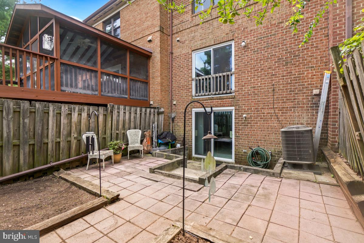 CHURCHILL TOWN SECTOR - Residential