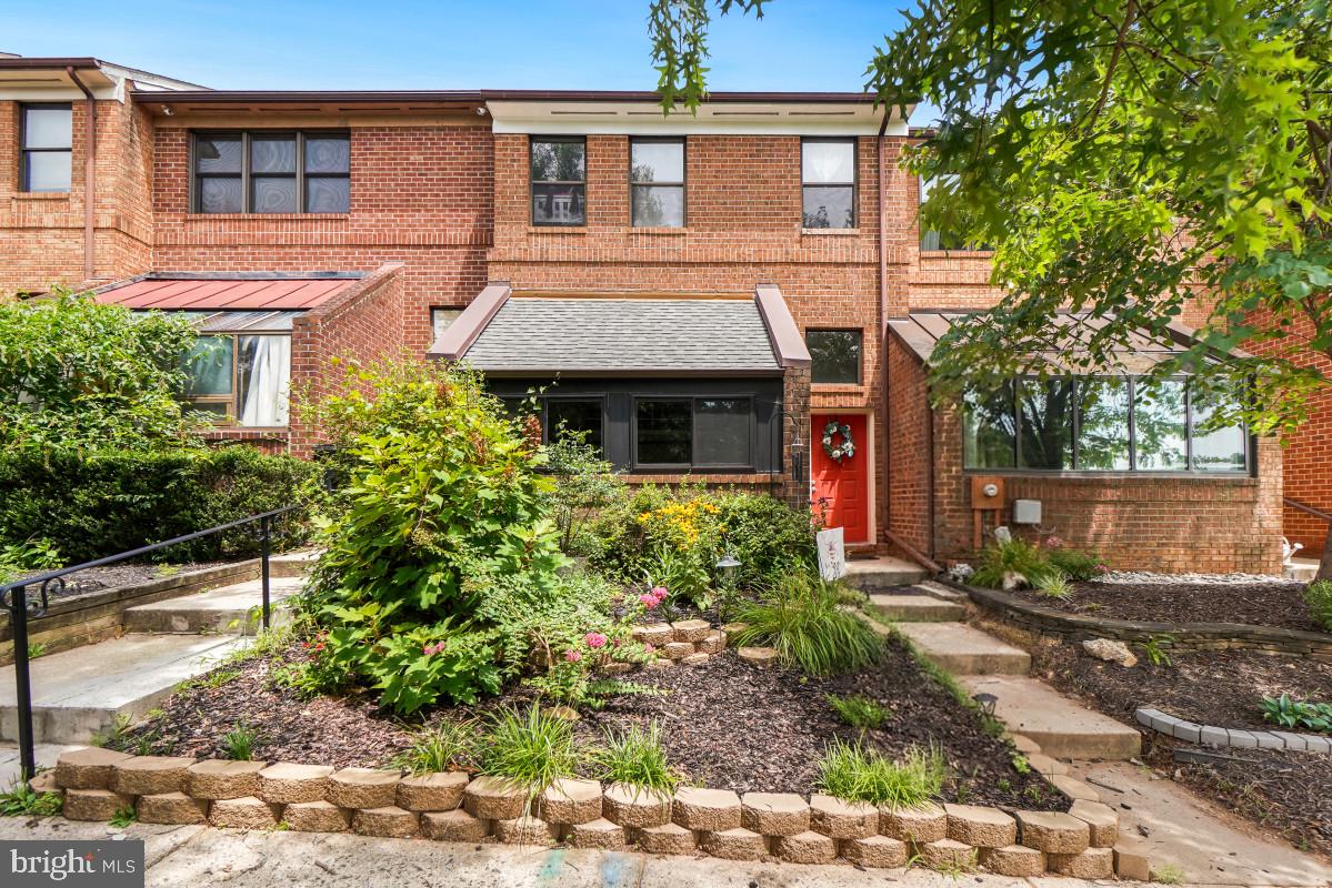 CHURCHILL TOWN SECTOR - Residential