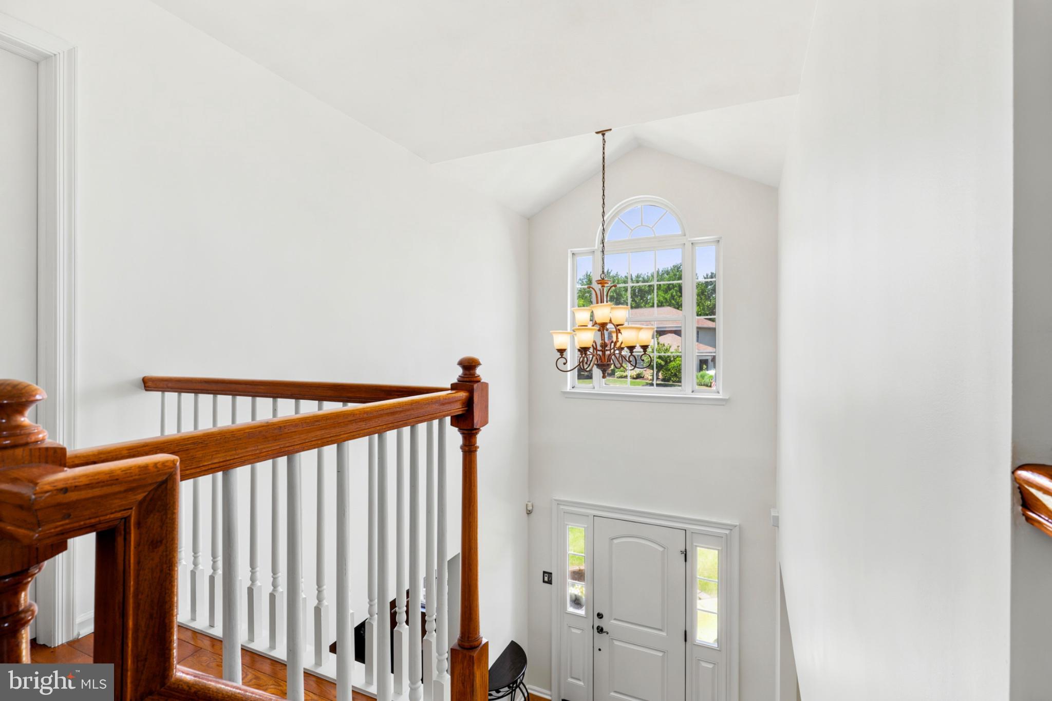 OLDE LANTERN WAY - Residential